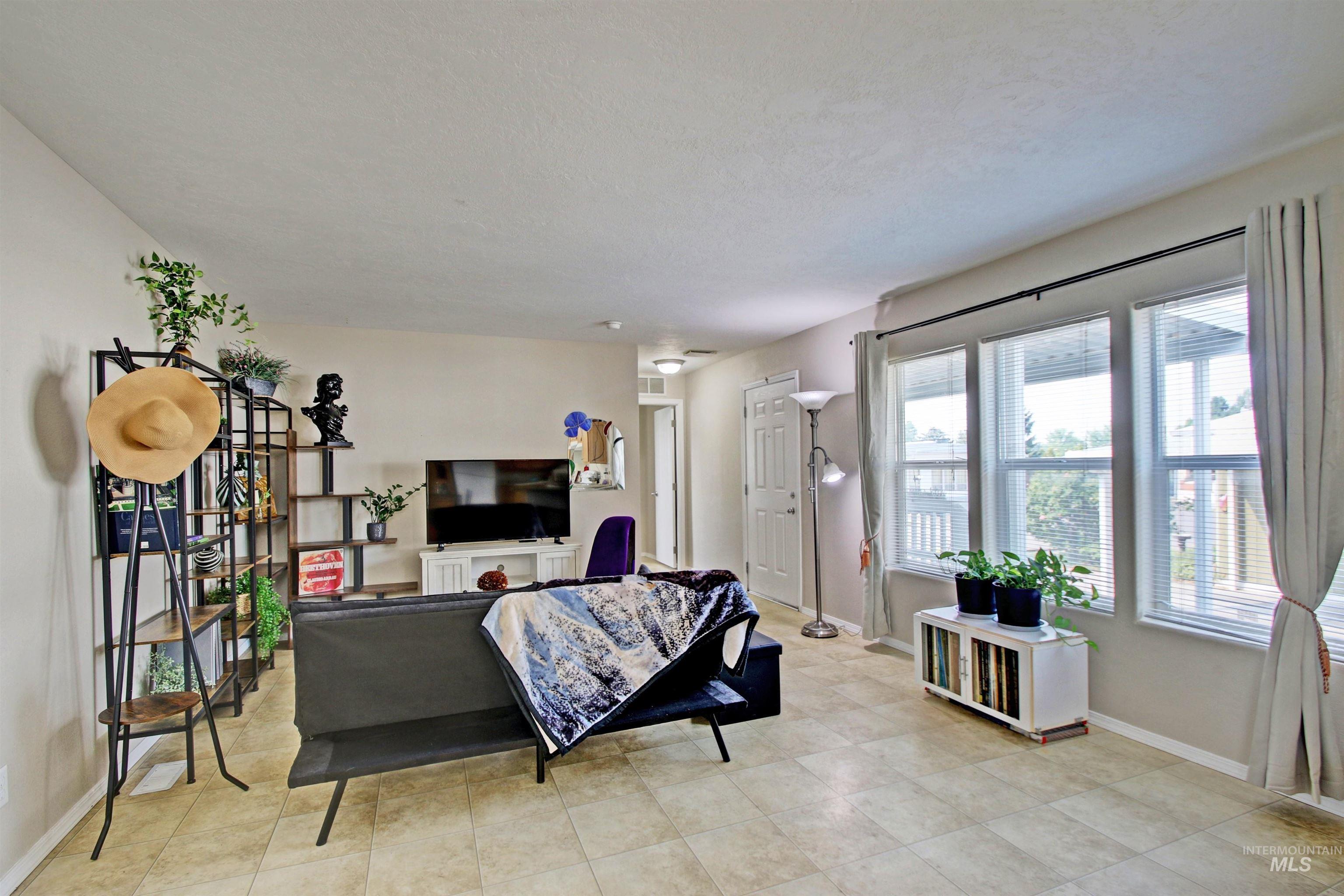 10742 W Ardyce Ln, Boise, Idaho 83713, 2 Bedrooms, 2 Bathrooms, Residential For Sale, Price $92,000,MLS 98978128