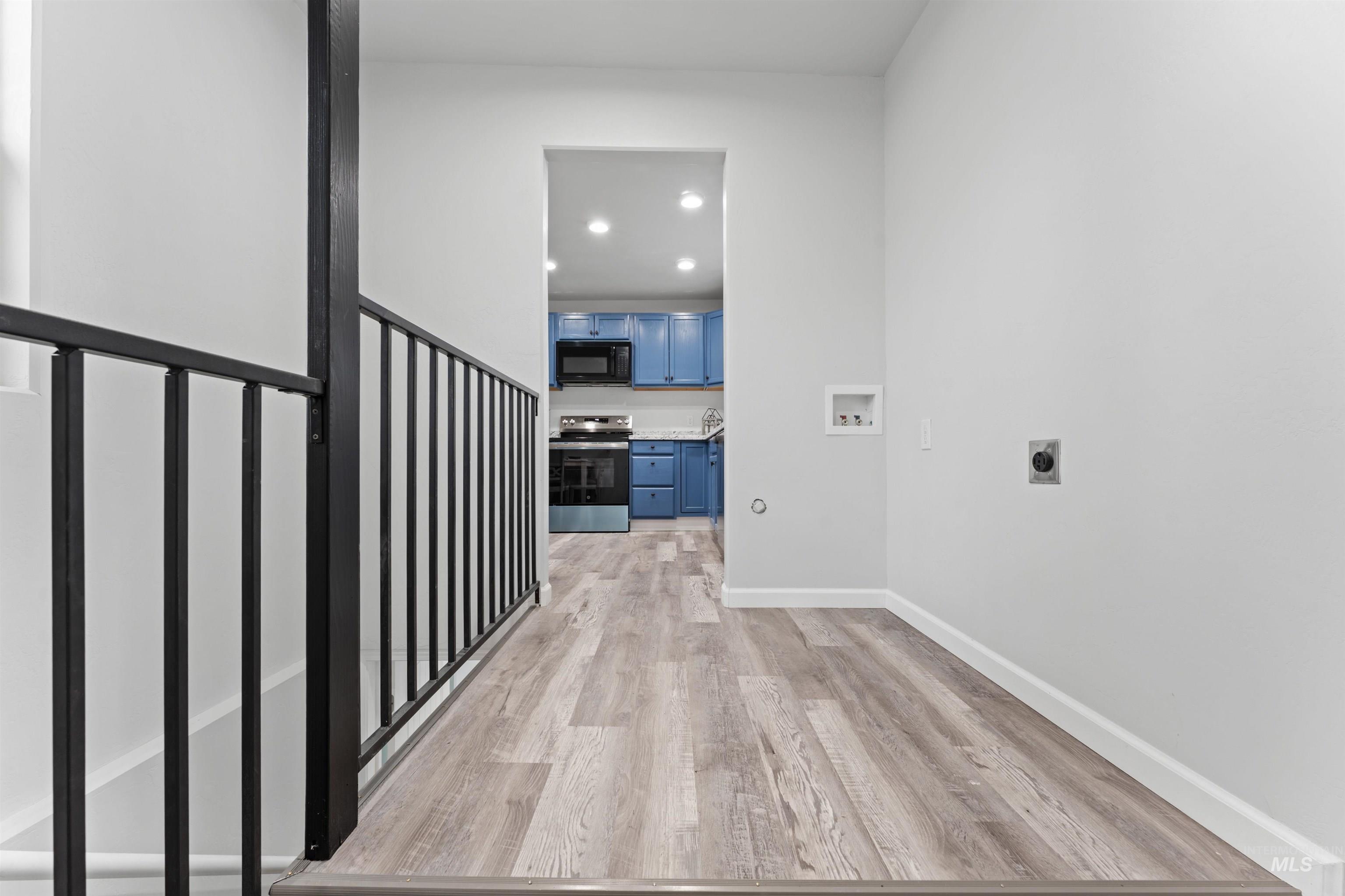 203 Boyd Street E, Murtaugh, Idaho 83344, 3 Bedrooms, 1 Bathroom, Residential For Sale, Price $255,000, 98978131