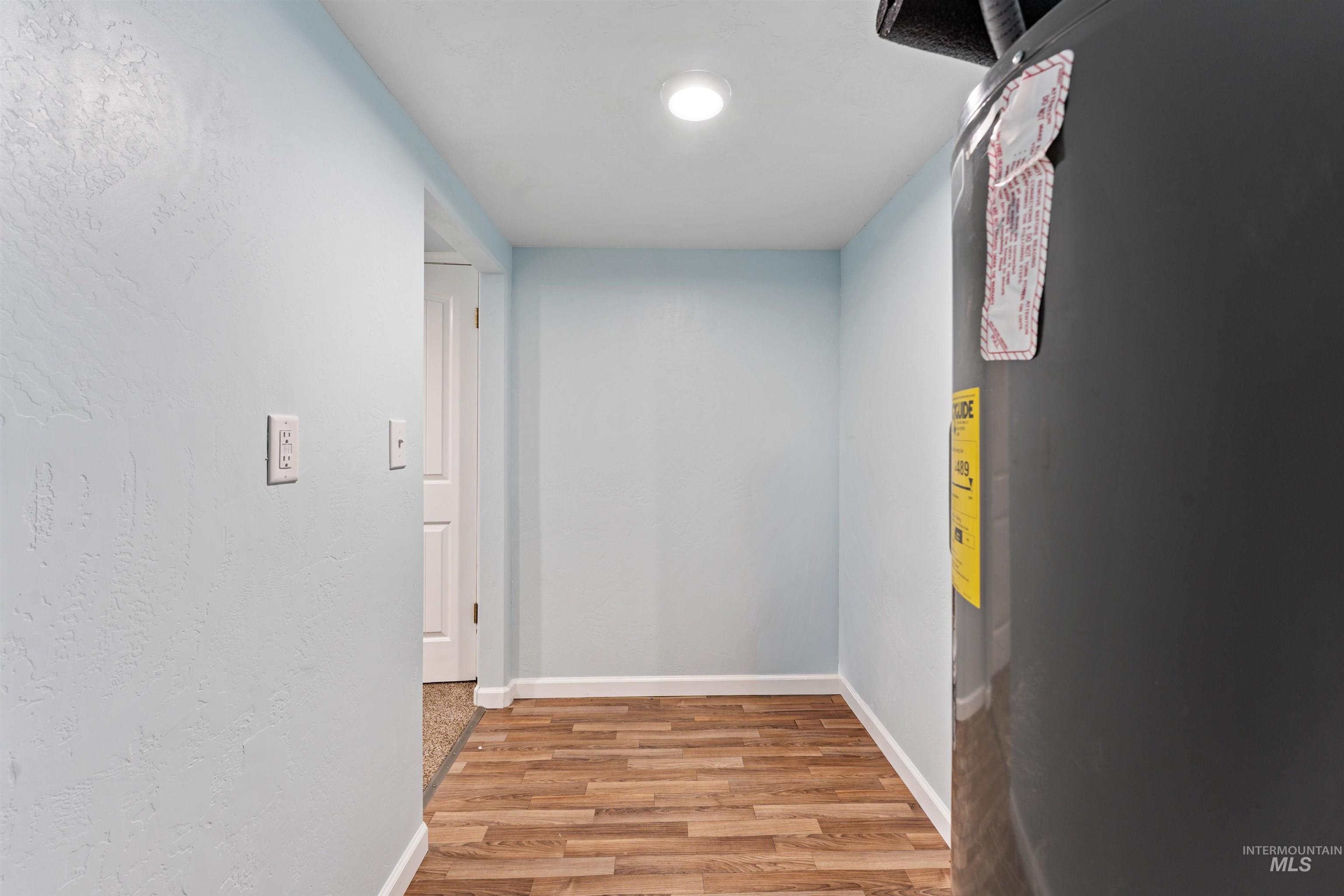 203 Boyd Street E, Murtaugh, Idaho 83344, 3 Bedrooms, 1 Bathroom, Residential For Sale, Price $255,000, 98978131