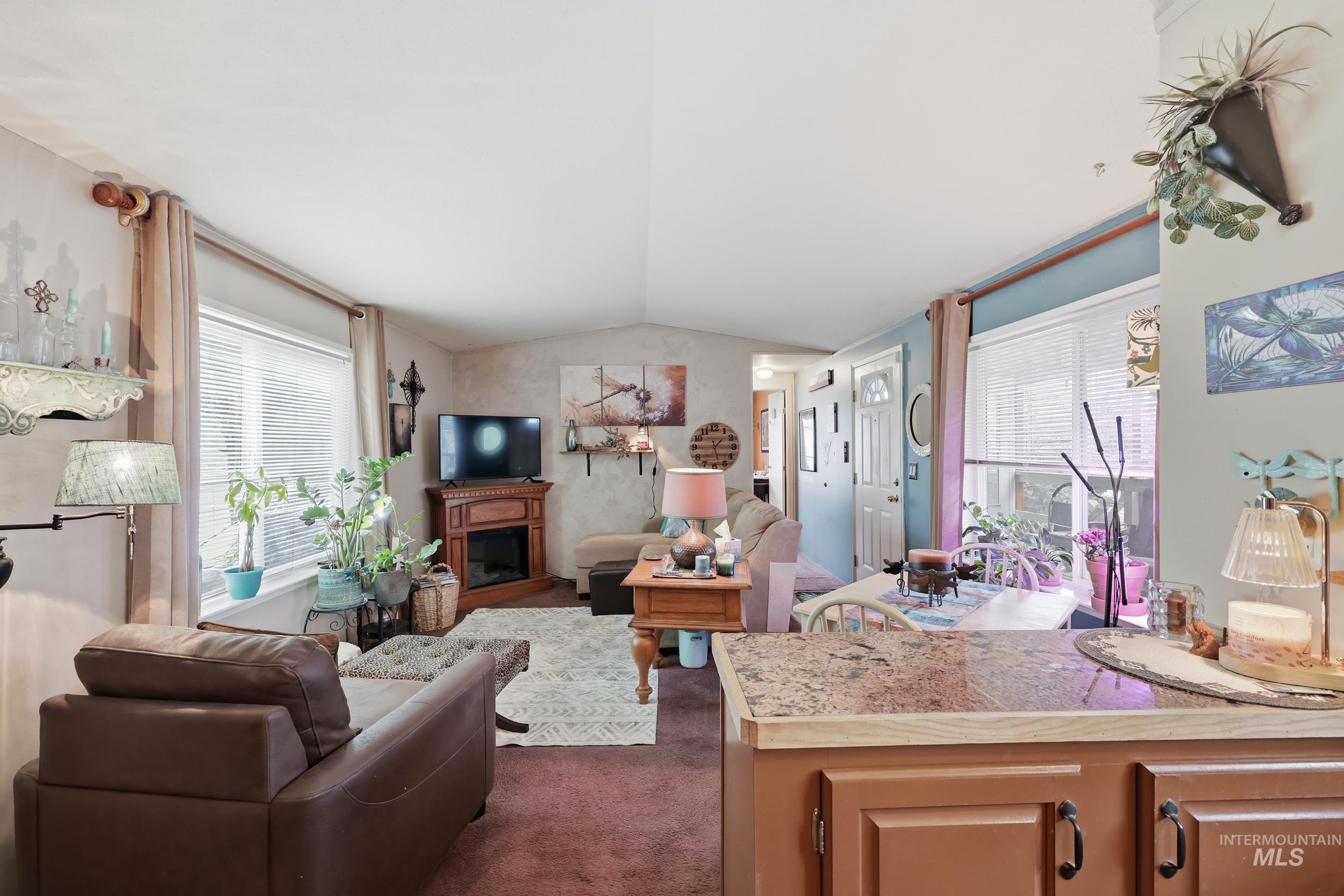 558 Silver City Dr, Boise, Idaho 83714, 2 Bedrooms, 2 Bathrooms, Residential For Sale, Price $39,900,MLS 98978134