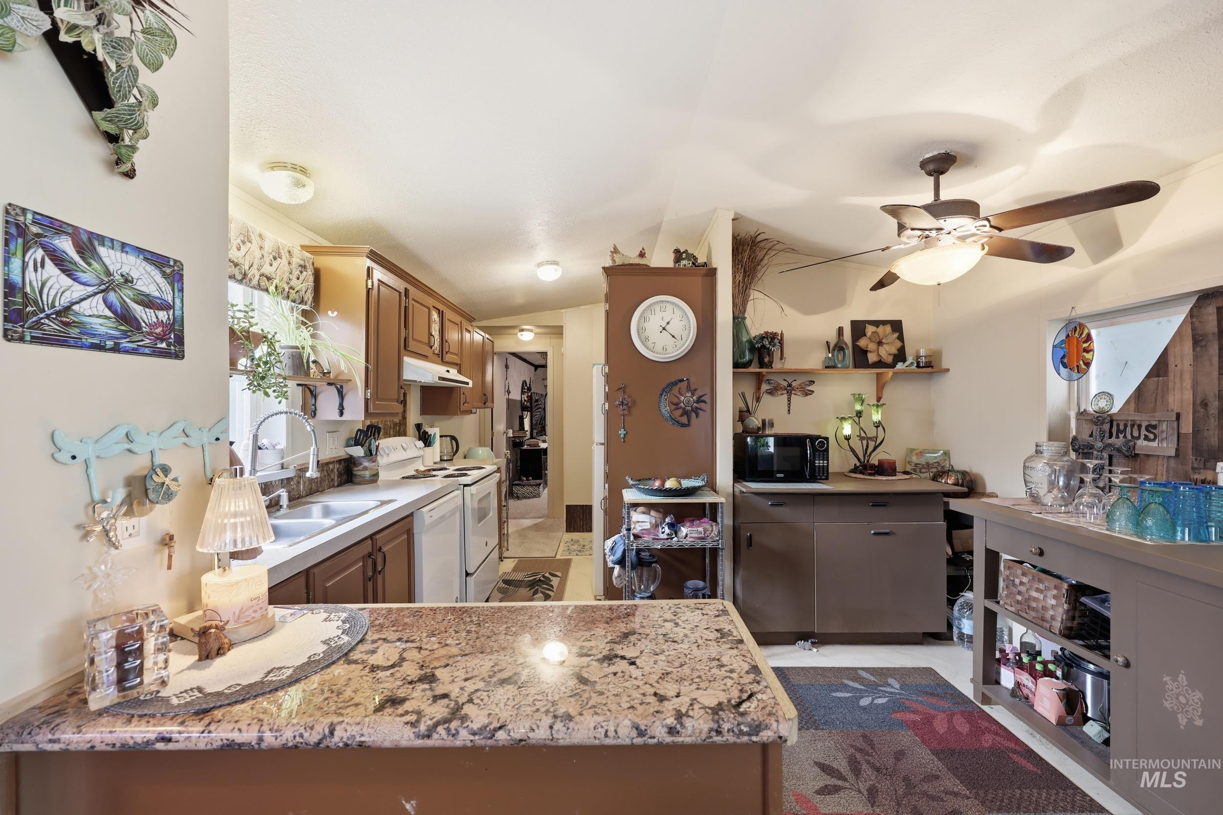 558 Silver City Dr, Boise, Idaho 83714, 2 Bedrooms, 2 Bathrooms, Residential For Sale, Price $39,900,MLS 98978134