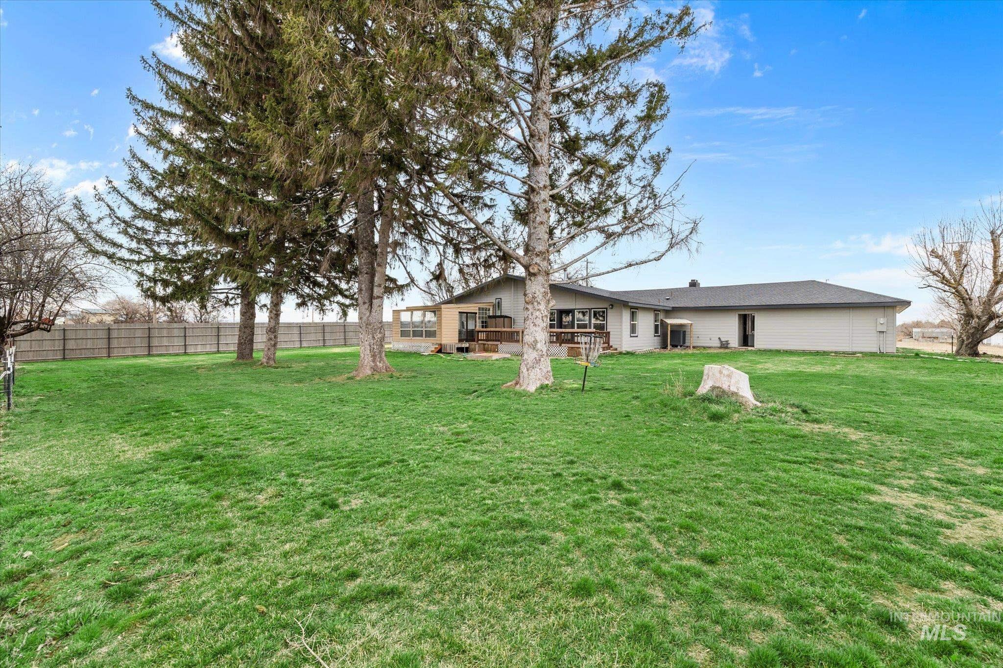 15032 Hollow Rd, Caldwell, Idaho 83607, 5 Bedrooms, 3 Bathrooms, Residential For Sale, Price $825,000, 98978138