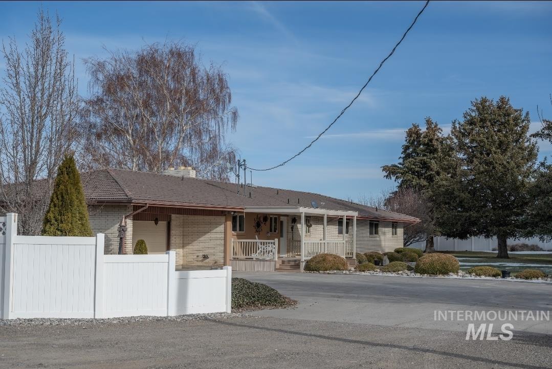 549 W 800 South, Burley, Idaho 83318, 7 Bedrooms, 2 Bathrooms, Residential For Sale, Price $624,750, 98978139