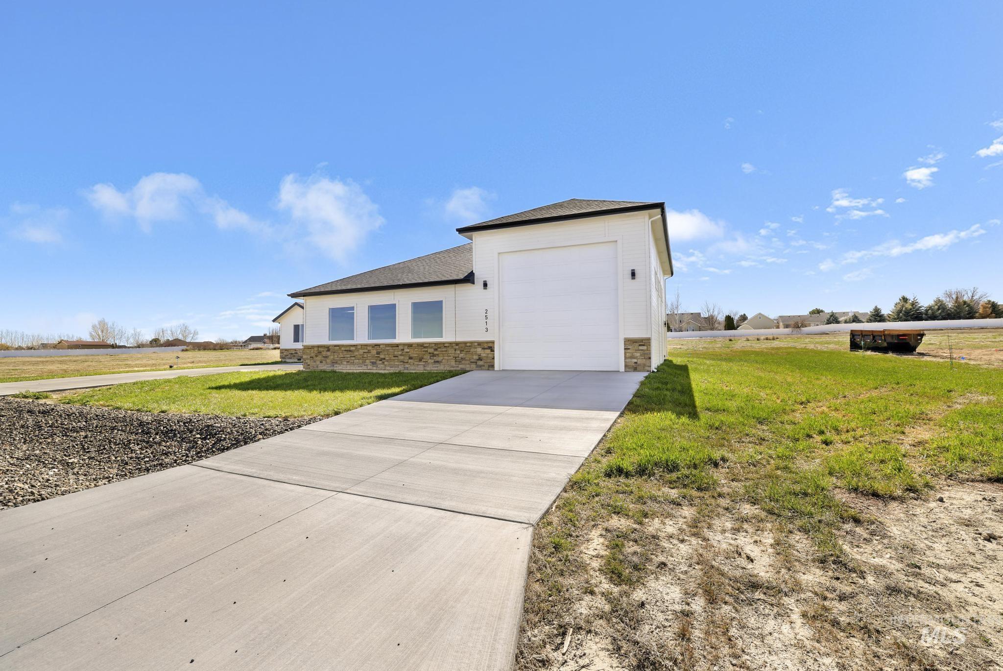 2513 Van Gogh, Twin Falls, Idaho 83301, 4 Bedrooms, 2.5 Bathrooms, Residential For Sale, Price $815,000, 98978140