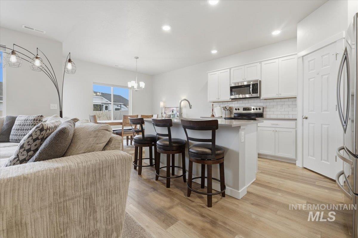 11442 W Allegro St, Nampa, Idaho 83651, 3 Bedrooms, 2 Bathrooms, Residential For Sale, Price $455,000,MLS 98978142