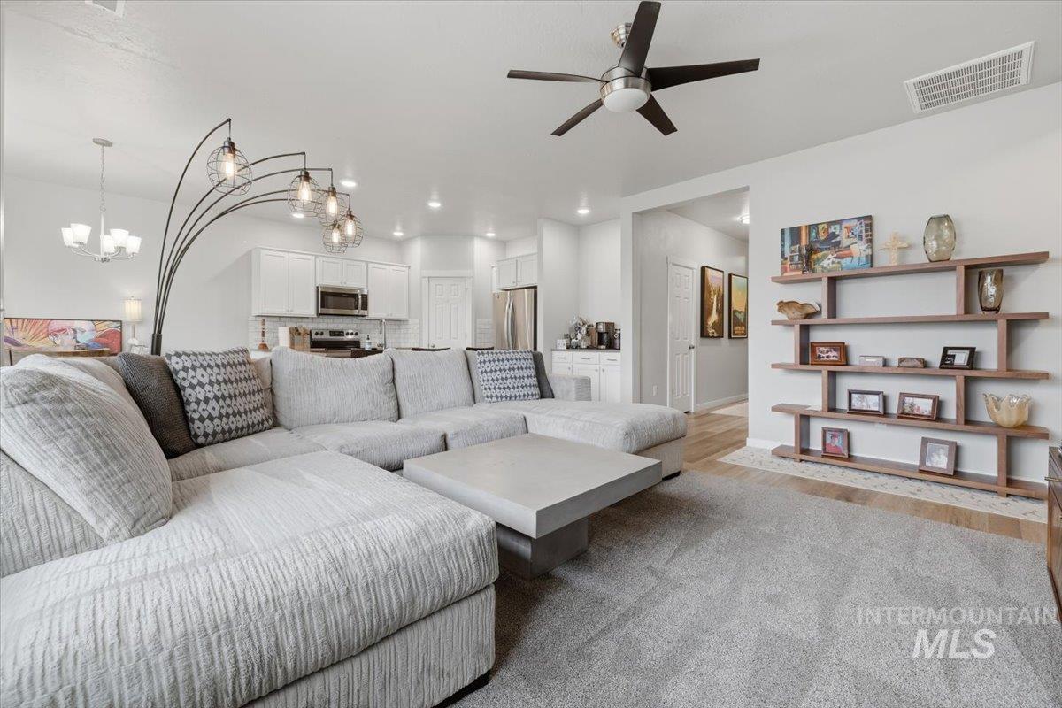 11442 W Allegro St, Nampa, Idaho 83651, 3 Bedrooms, 2 Bathrooms, Residential For Sale, Price $455,000,MLS 98978142