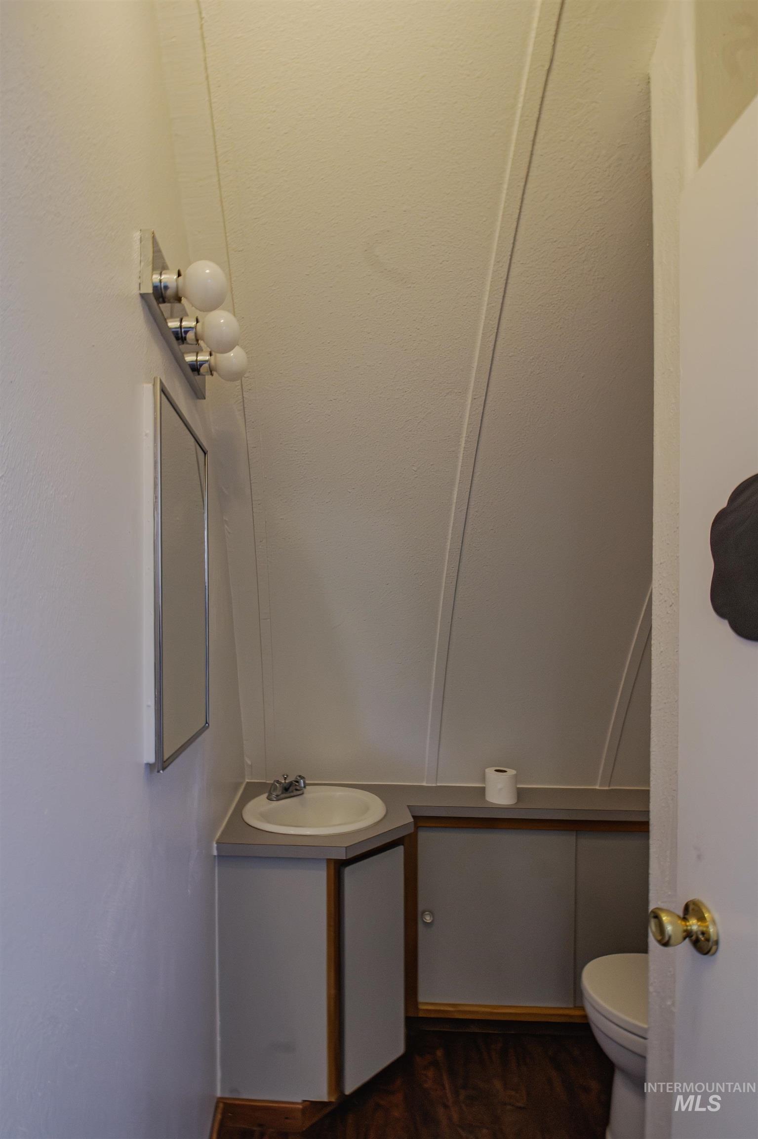 161 SE 5th Ave., Ontario, Oregon 97914, 2 Bedrooms, 1 Bathroom, Residential For Sale, Price $265,000, 98978143