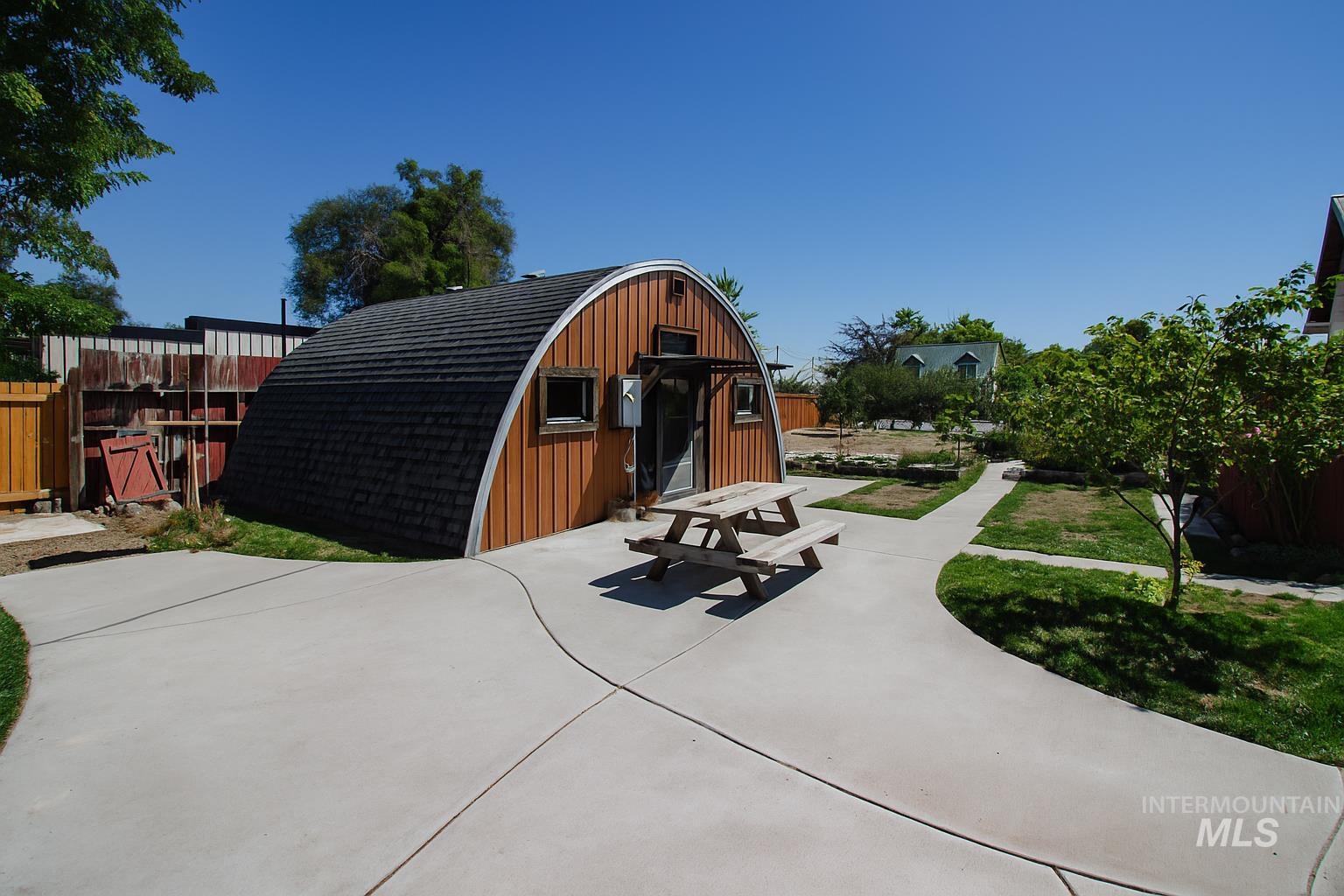 161 SE 5th Ave., Ontario, Oregon 97914, 2 Bedrooms, 1 Bathroom, Residential For Sale, Price $265,000, 98978143