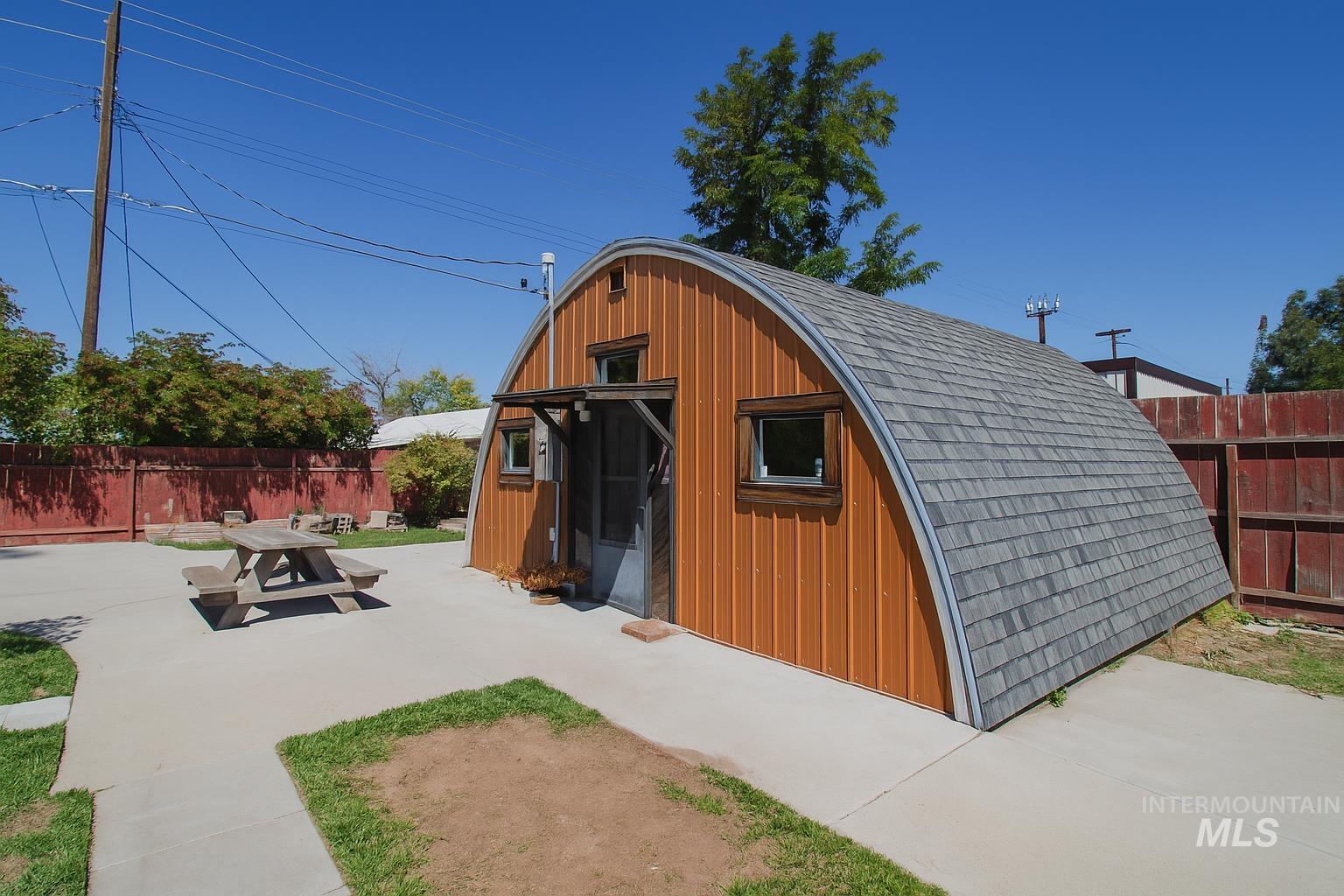 161 SE 5th Avenue, Ontario, Idaho 97914, Business/Commercial For Sale, Price $265,000,MLS 98978144