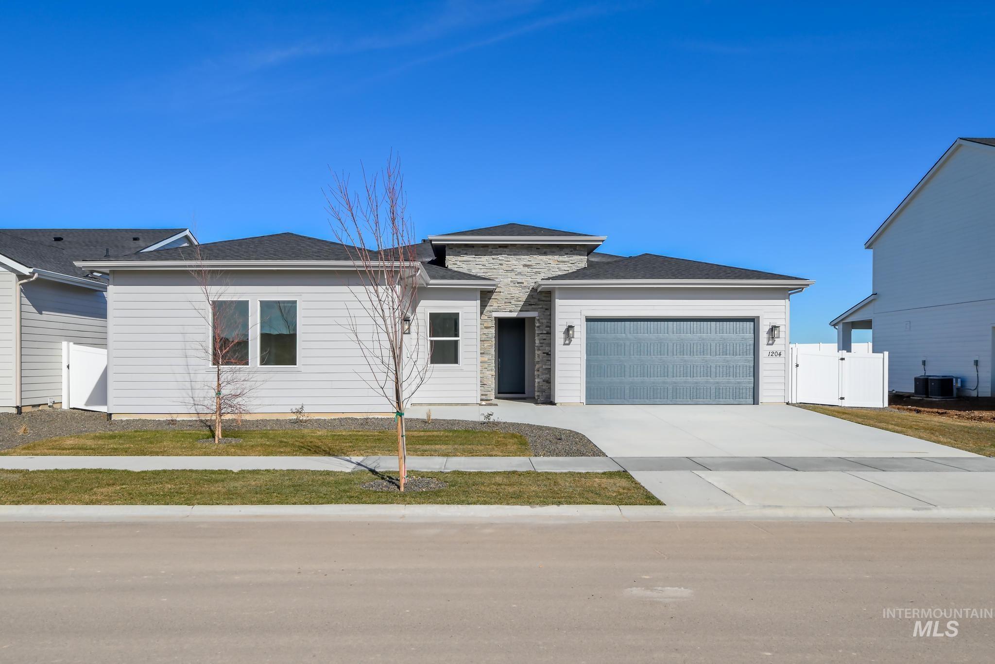1204 W Switchgrass Dr., Meridian, Idaho 83642, 4 Bedrooms, 3 Bathrooms, Residential For Sale, Price $679,000, 98978147