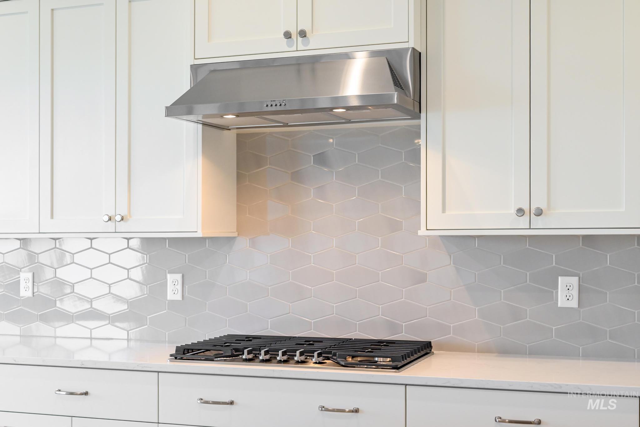 1204 W Switchgrass Dr., Meridian, Idaho 83642, 4 Bedrooms, 3 Bathrooms, Residential For Sale, Price $674,000,MLS 98978147