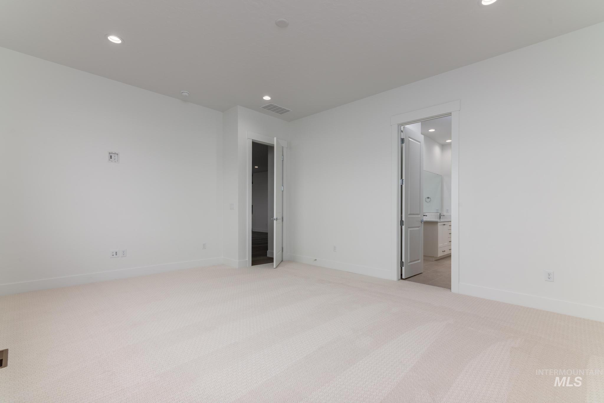 1204 W Switchgrass Dr., Meridian, Idaho 83642, 4 Bedrooms, 3 Bathrooms, Residential For Sale, Price $679,000, 98978147