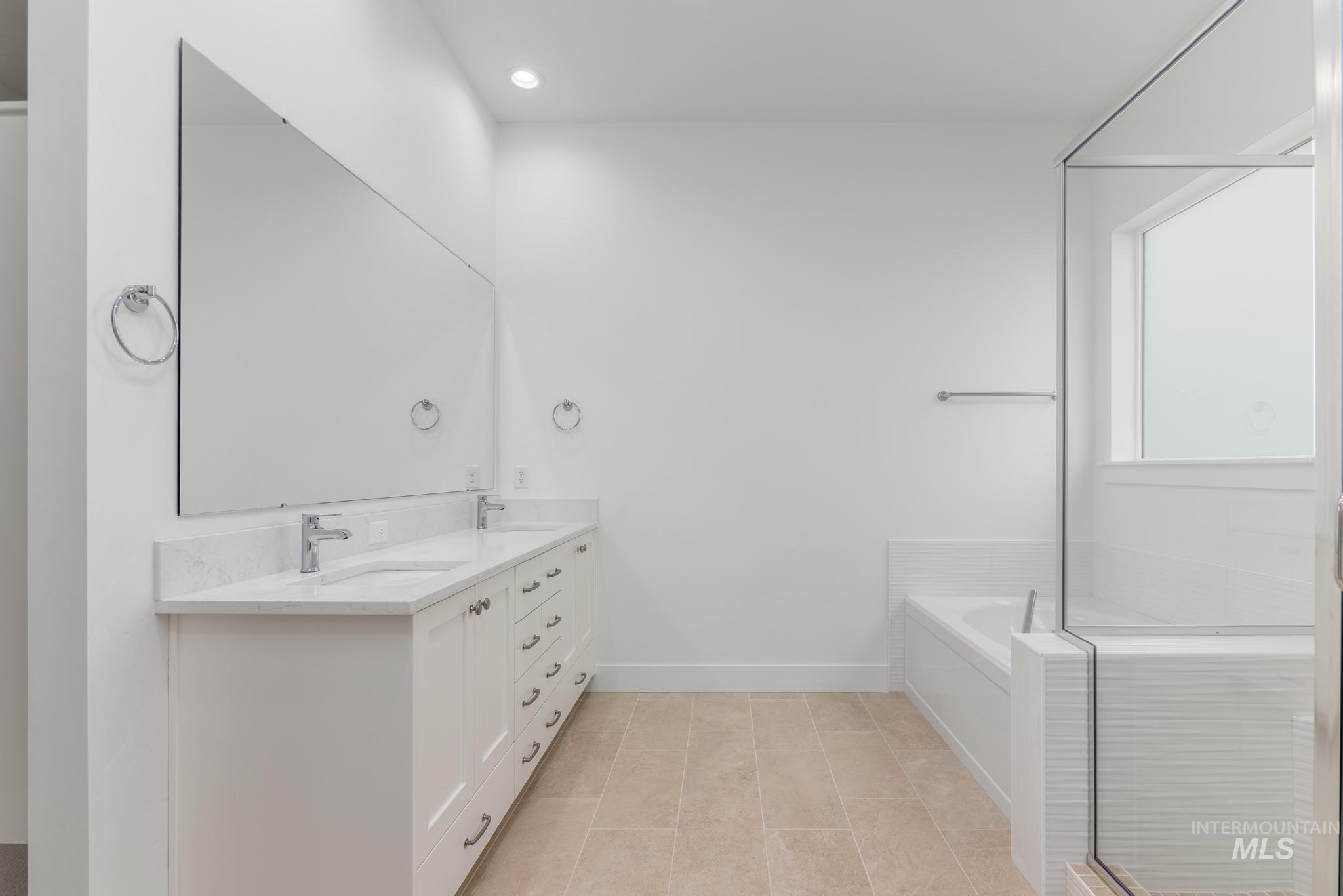 1204 W Switchgrass Dr., Meridian, Idaho 83642, 4 Bedrooms, 3 Bathrooms, Residential For Sale, Price $679,000, 98978147