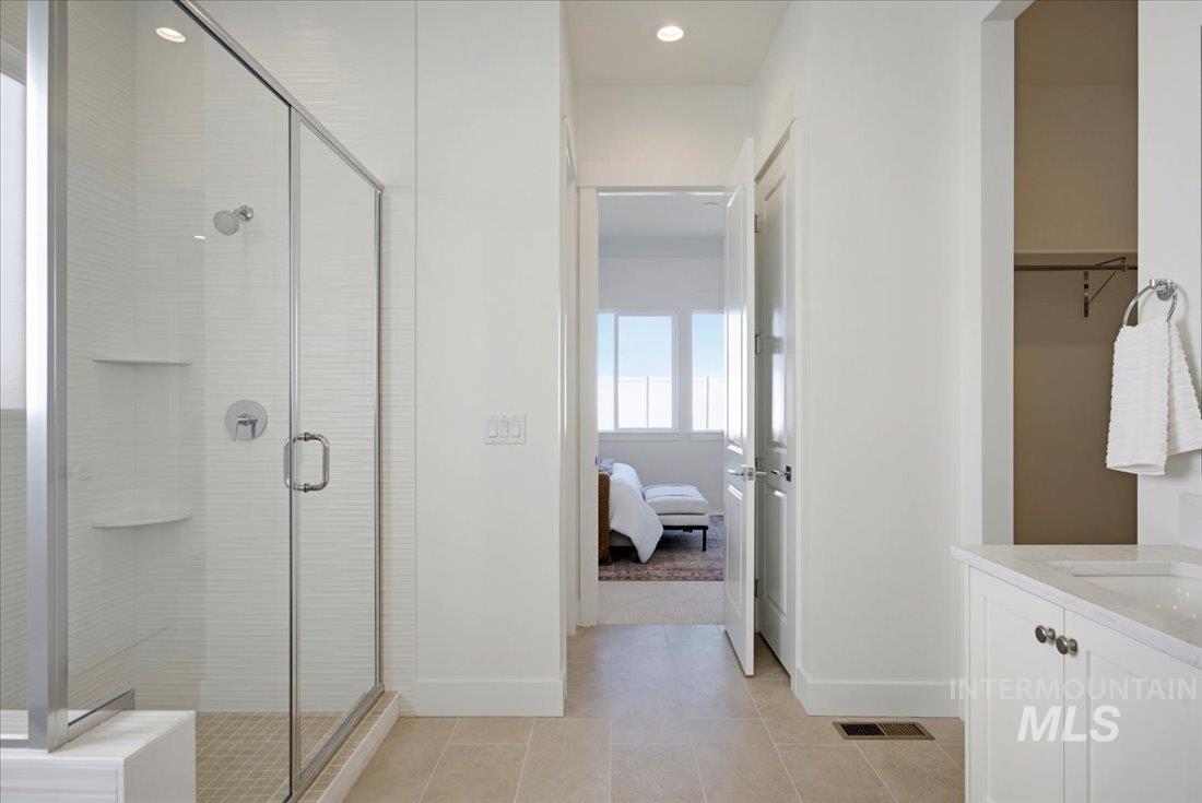 1204 W Switchgrass Dr., Meridian, Idaho 83642, 4 Bedrooms, 3 Bathrooms, Residential For Sale, Price $674,000,MLS 98978147