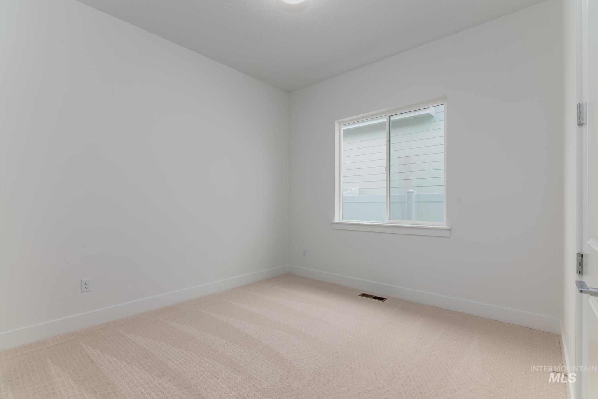 1204 W Switchgrass Dr., Meridian, Idaho 83642, 4 Bedrooms, 3 Bathrooms, Residential For Sale, Price $679,000, 98978147