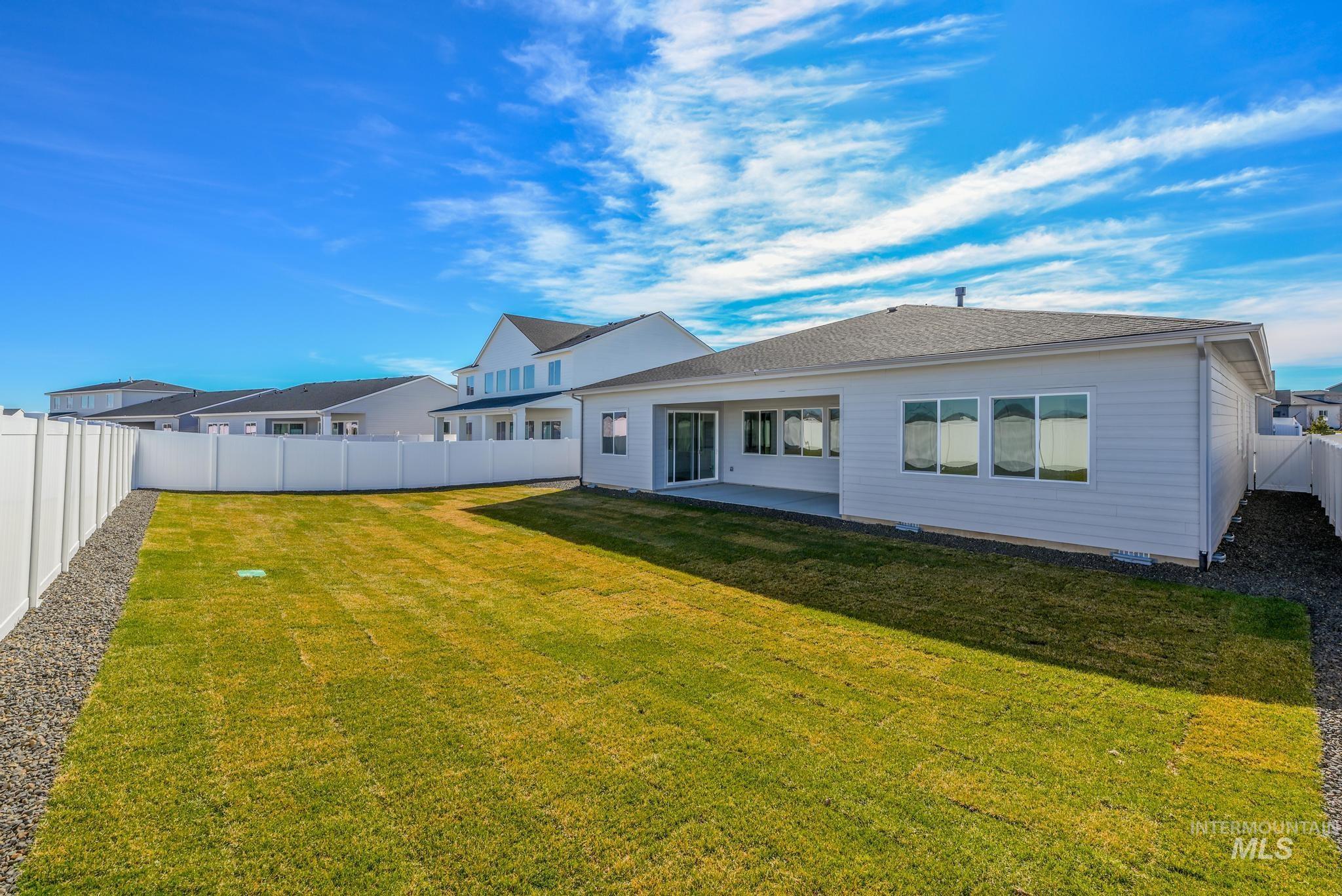 1204 W Switchgrass Dr., Meridian, Idaho 83642, 4 Bedrooms, 3 Bathrooms, Residential For Sale, Price $679,000, 98978147