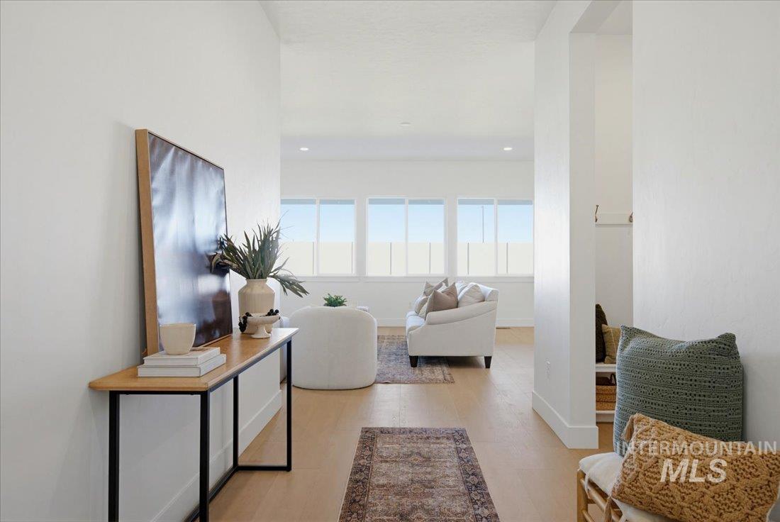 1204 W Switchgrass Dr., Meridian, Idaho 83642, 4 Bedrooms, 3 Bathrooms, Residential For Sale, Price $674,000,MLS 98978147