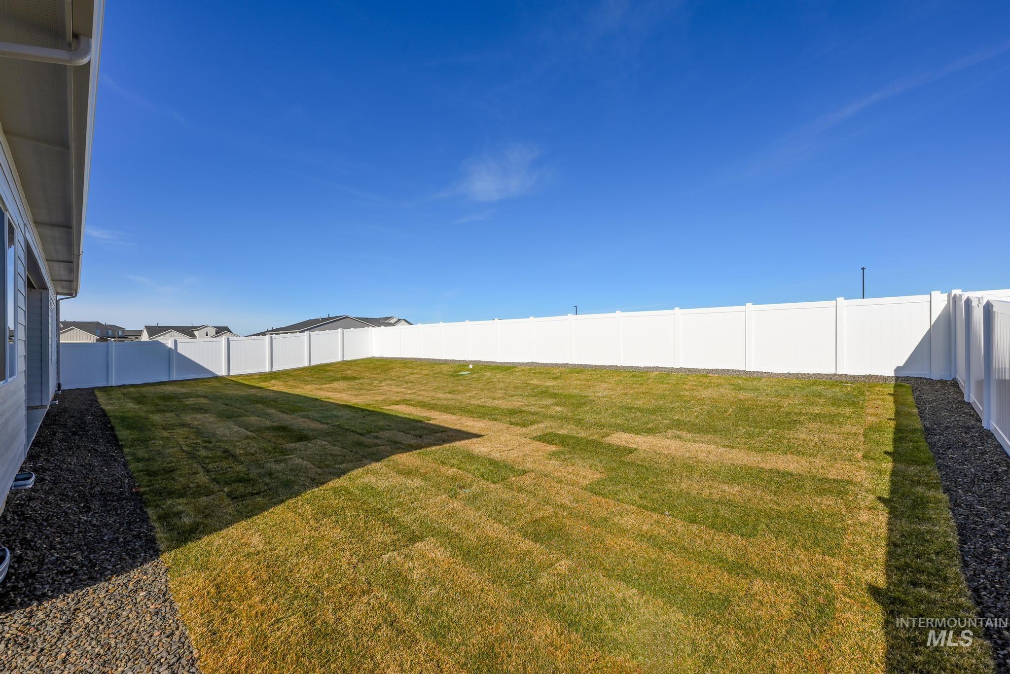 1204 W Switchgrass Dr., Meridian, Idaho 83642, 4 Bedrooms, 3 Bathrooms, Residential For Sale, Price $674,000,MLS 98978147