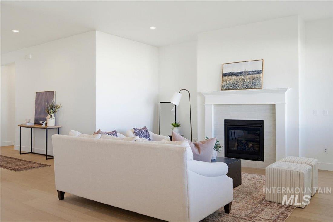 1204 W Switchgrass Dr., Meridian, Idaho 83642, 4 Bedrooms, 3 Bathrooms, Residential For Sale, Price $674,000,MLS 98978147