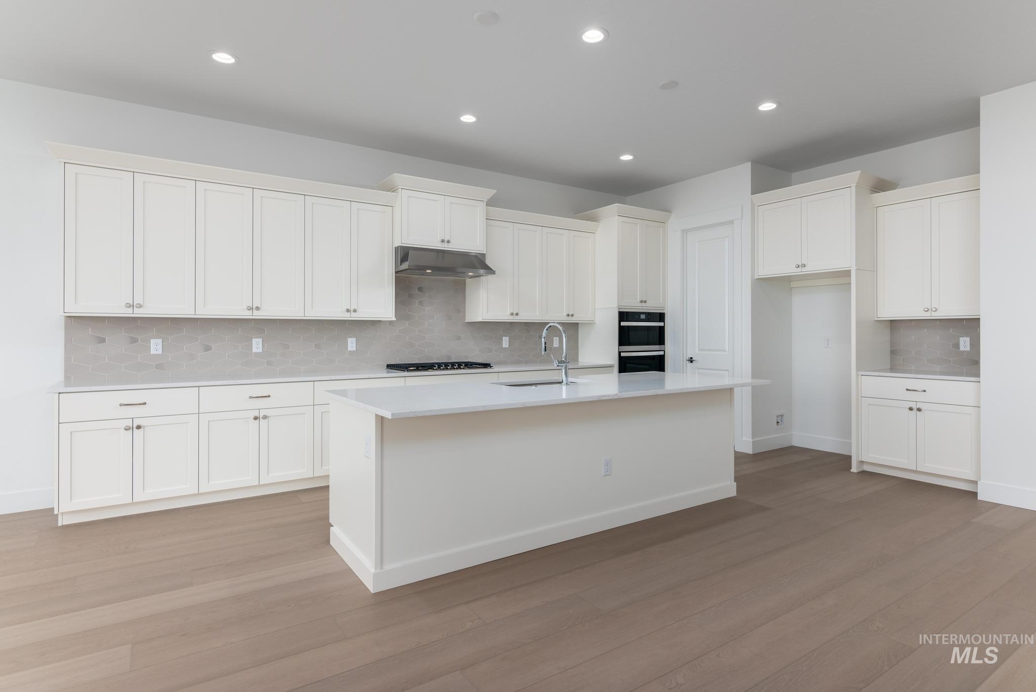 1204 W Switchgrass Dr., Meridian, Idaho 83642, 4 Bedrooms, 3 Bathrooms, Residential For Sale, Price $679,000, 98978147