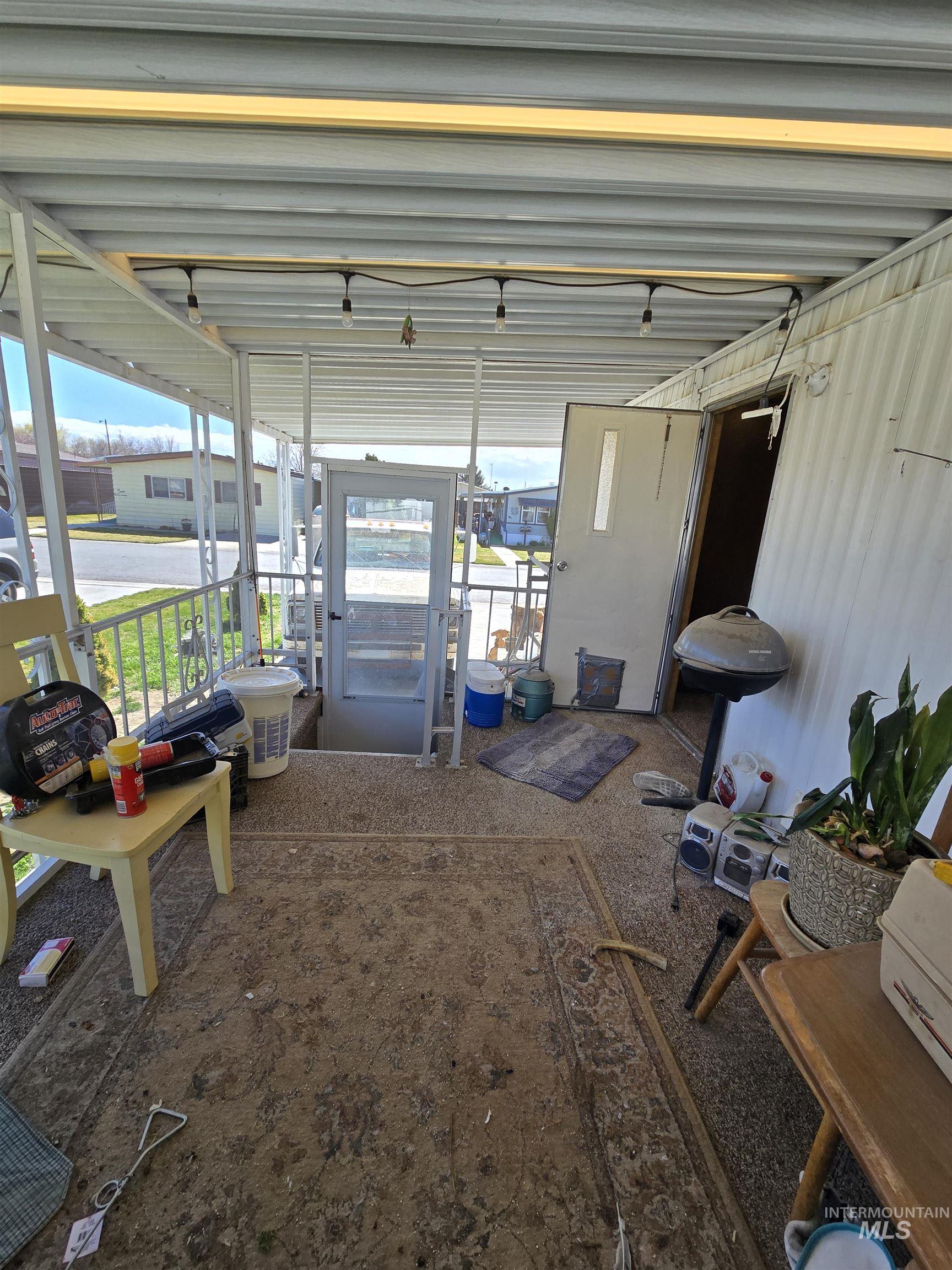 1605 Grandview Dr, Twin Falls, Idaho 83301, 2 Bedrooms, 2 Bathrooms, Residential For Sale, Price $50,000, 98978151