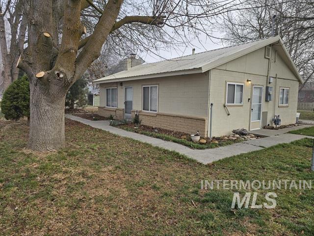 918 N 11th St, Payette, Idaho 83661, 2 Bedrooms, 1 Bathroom, Residential For Sale, Price $245,000,MLS 98978152