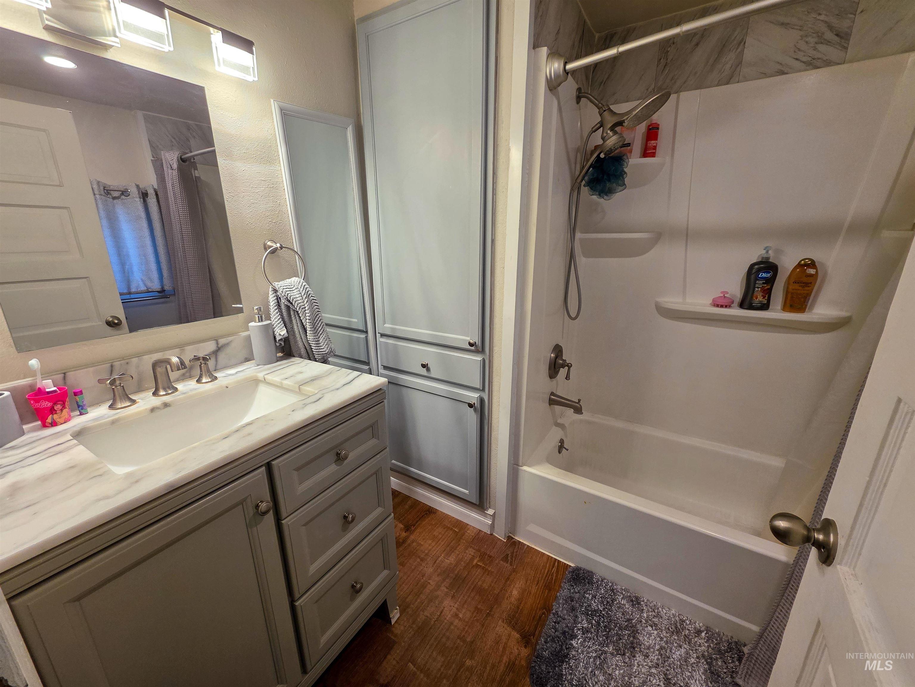 1212 7th Street, Clarkston, Washington 99403, 2 Bedrooms, 1 Bathroom, Residential For Sale, Price $319,999, 98978154