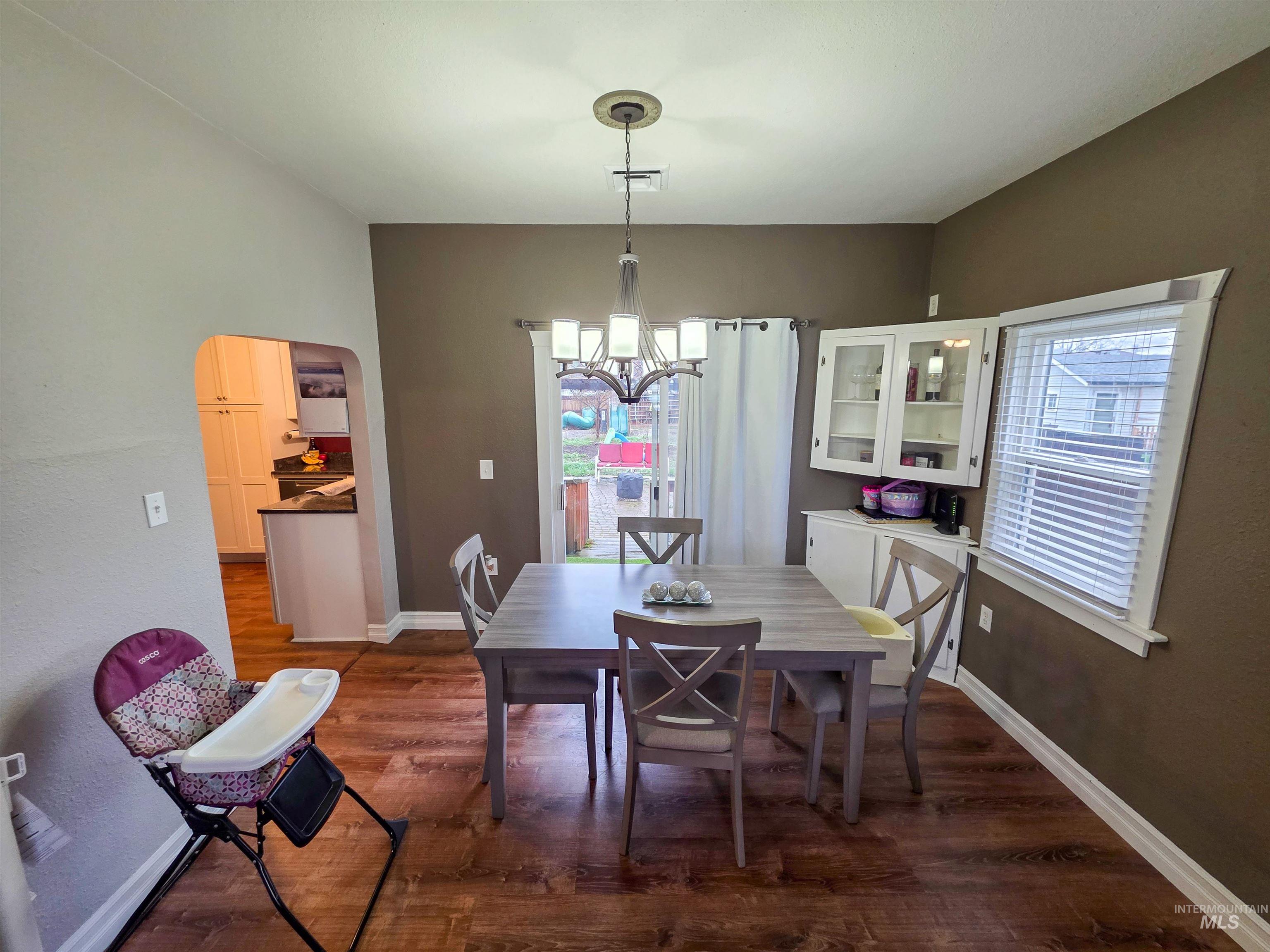 1212 7th Street, Clarkston, Washington 99403, 2 Bedrooms, 1 Bathroom, Residential For Sale, Price $319,999, 98978154