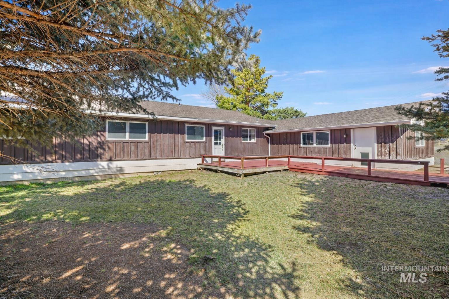 2755 S 900 E, Hagerman, Idaho 83332, 3 Bedrooms, 2 Bathrooms, Residential For Sale, Price $549,900,MLS 98978156