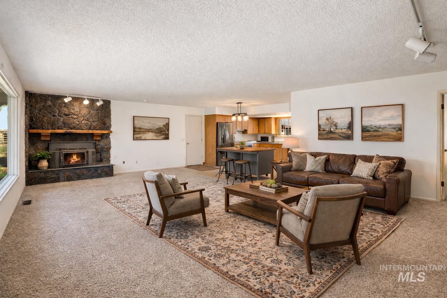 2755 S 900 E, Hagerman, Idaho 83332, 3 Bedrooms, 2 Bathrooms, Residential For Sale, Price $569,900,MLS 98978156