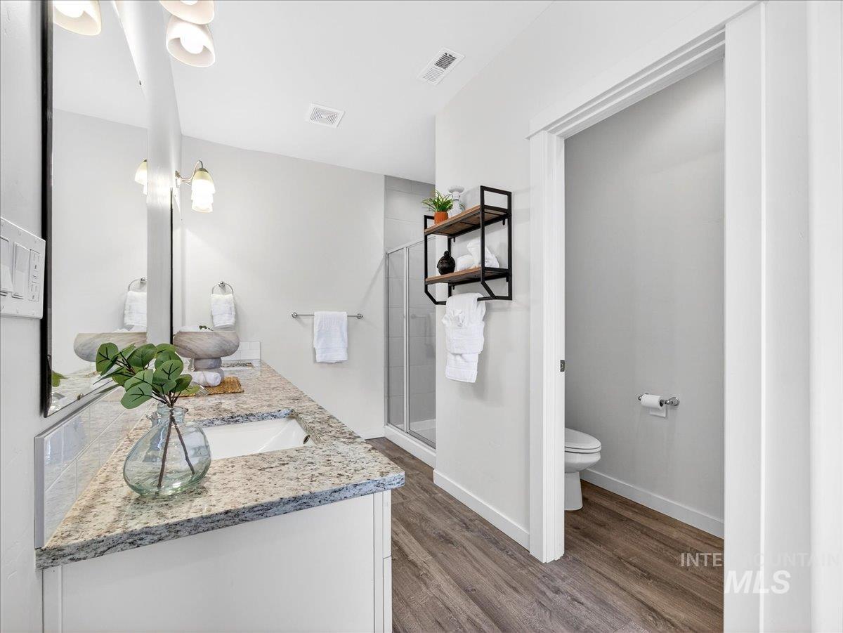 181 S Bing Court, Emmett, Idaho 83617, 4 Bedrooms, 2 Bathrooms, Residential For Sale, Price $495,000,MLS 98978157