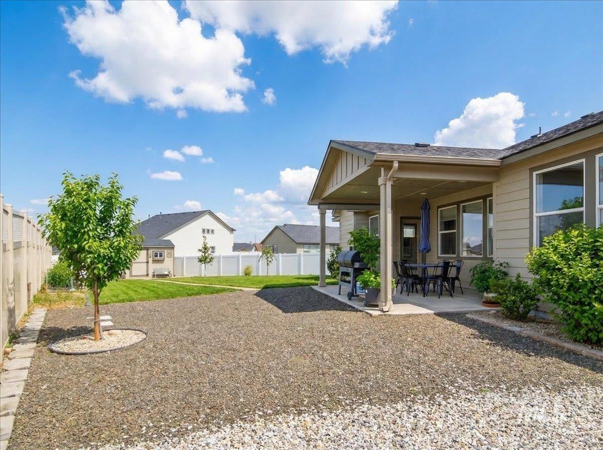 181 S Bing Court, Emmett, Idaho 83617, 4 Bedrooms, 2 Bathrooms, Residential For Sale, Price $495,000,MLS 98978157