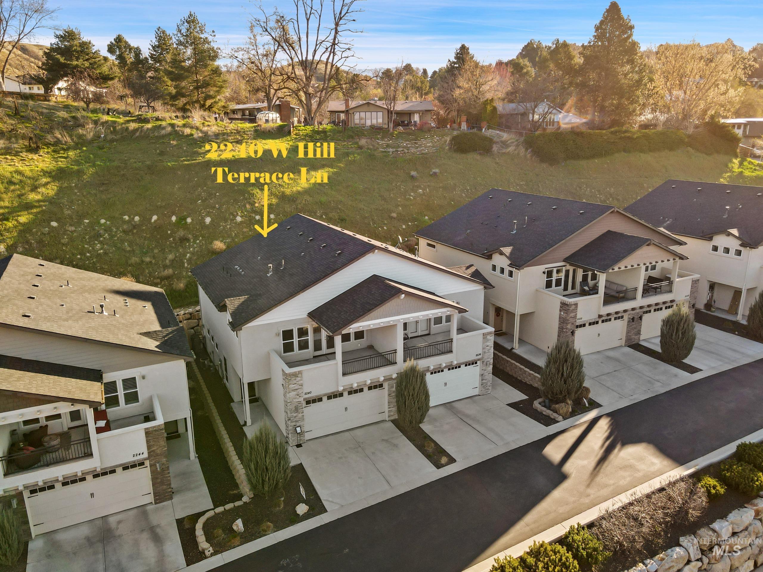 2240 W Hill Terrace Ln, Boise, Idaho 83702, 3 Bedrooms, 2.5 Bathrooms, Residential For Sale, Price $630,000,MLS 98978158