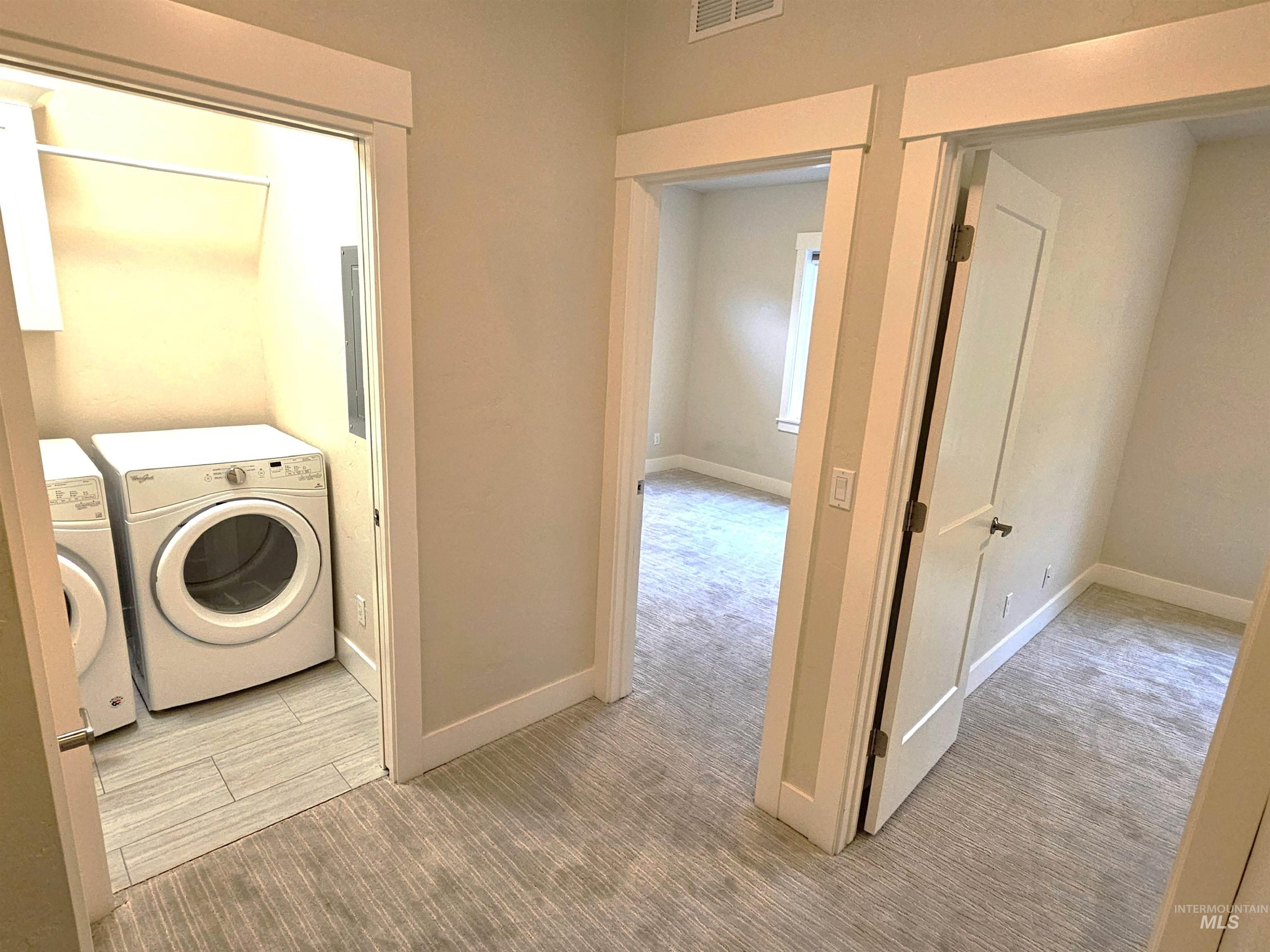 2240 W Hill Terrace Ln, Boise, Idaho 83702, 3 Bedrooms, 2.5 Bathrooms, Residential For Sale, Price $630,000,MLS 98978158