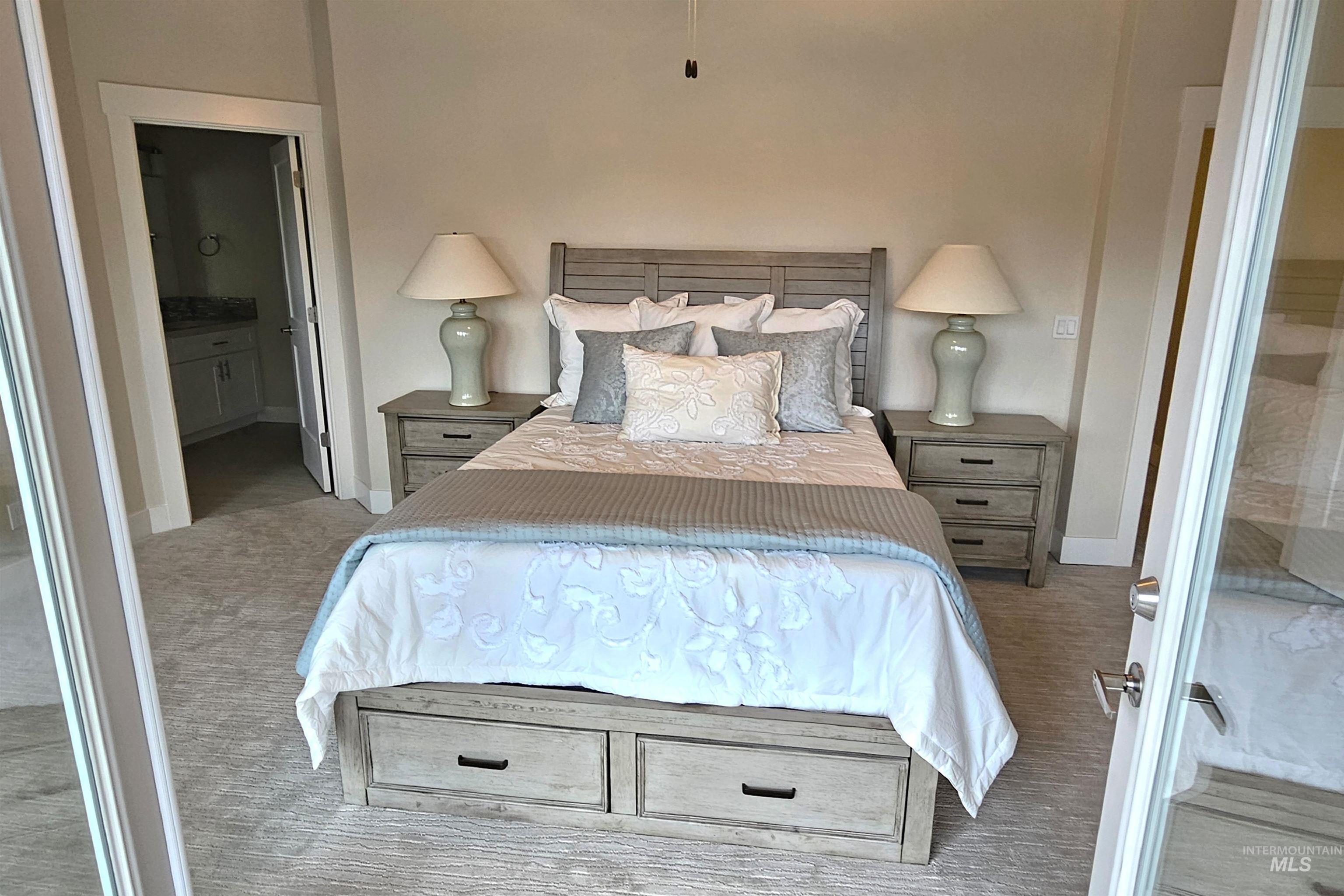 2240 W Hill Terrace Ln, Boise, Idaho 83702, 3 Bedrooms, 2.5 Bathrooms, Residential For Sale, Price $630,000,MLS 98978158