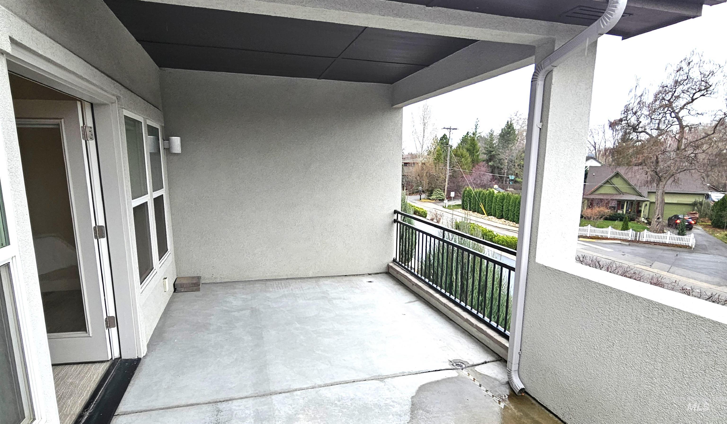 2240 W Terrace Ln, Boise, Idaho 83702, 3 Bedrooms, 2.5 Bathrooms, Residential For Sale, Price $630,000, 98978158