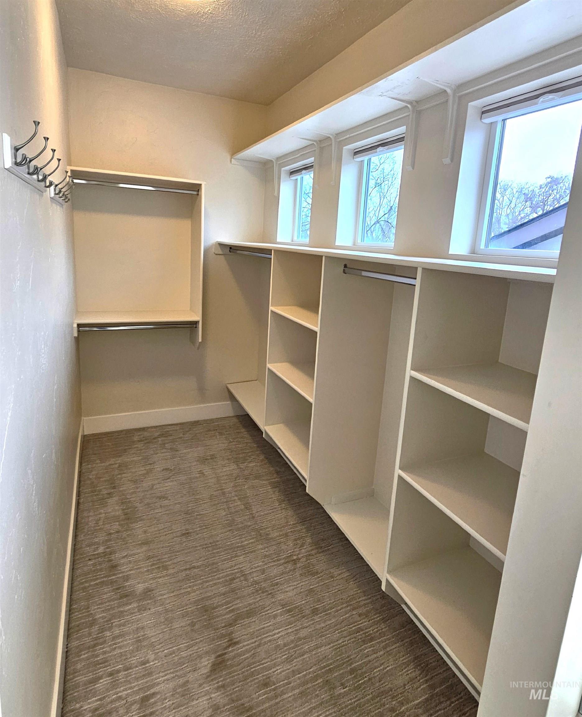 2240 W Terrace Ln, Boise, Idaho 83702, 3 Bedrooms, 2.5 Bathrooms, Residential For Sale, Price $630,000, 98978158