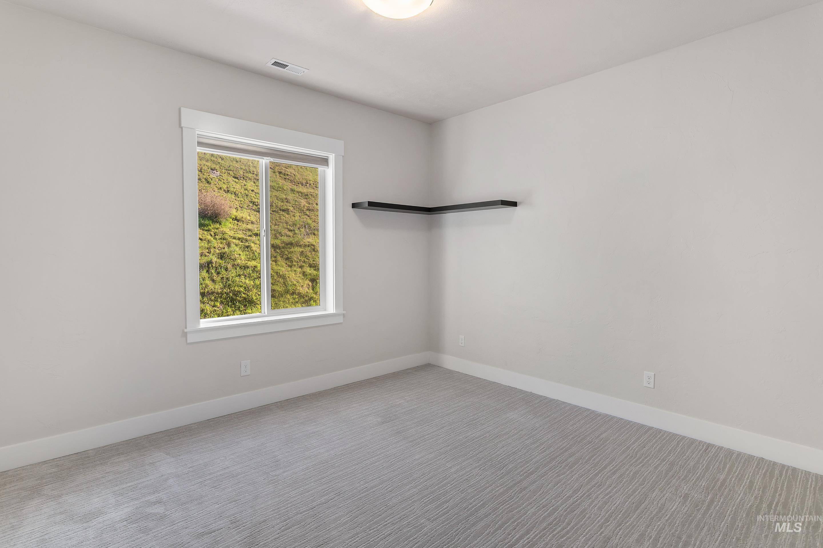 2240 W Hill Terrace Ln, Boise, Idaho 83702, 3 Bedrooms, 2.5 Bathrooms, Residential For Sale, Price $630,000,MLS 98978158