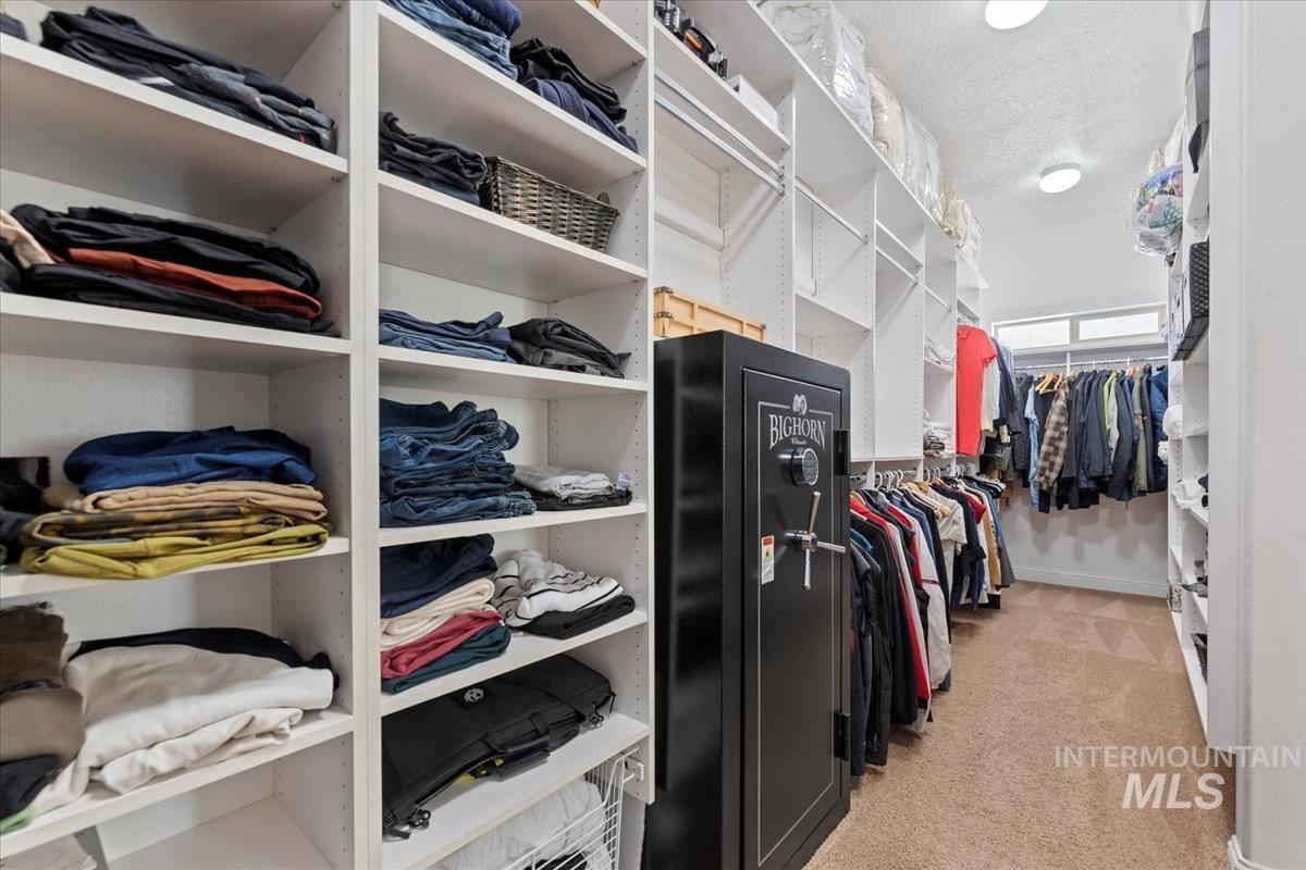 2786 S Denali Pl, Meridian, Idaho 83642, 4 Bedrooms, 3.5 Bathrooms, Residential For Sale, Price $999,000, 98978160