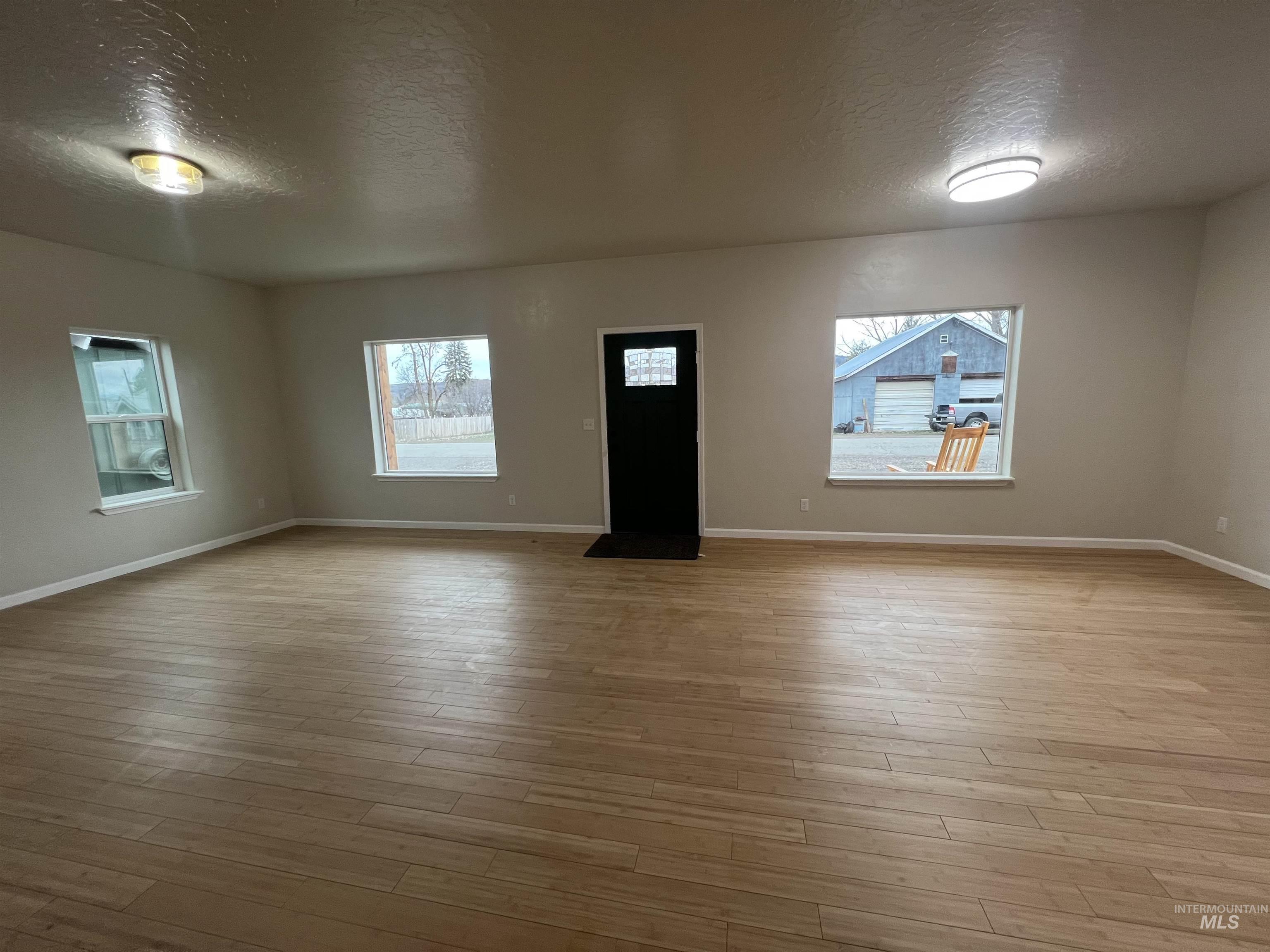 405 N Fairfield, Council, Idaho 83612, 3 Bedrooms, 2 Bathrooms, Residential For Sale, Price $385,000, 98978161