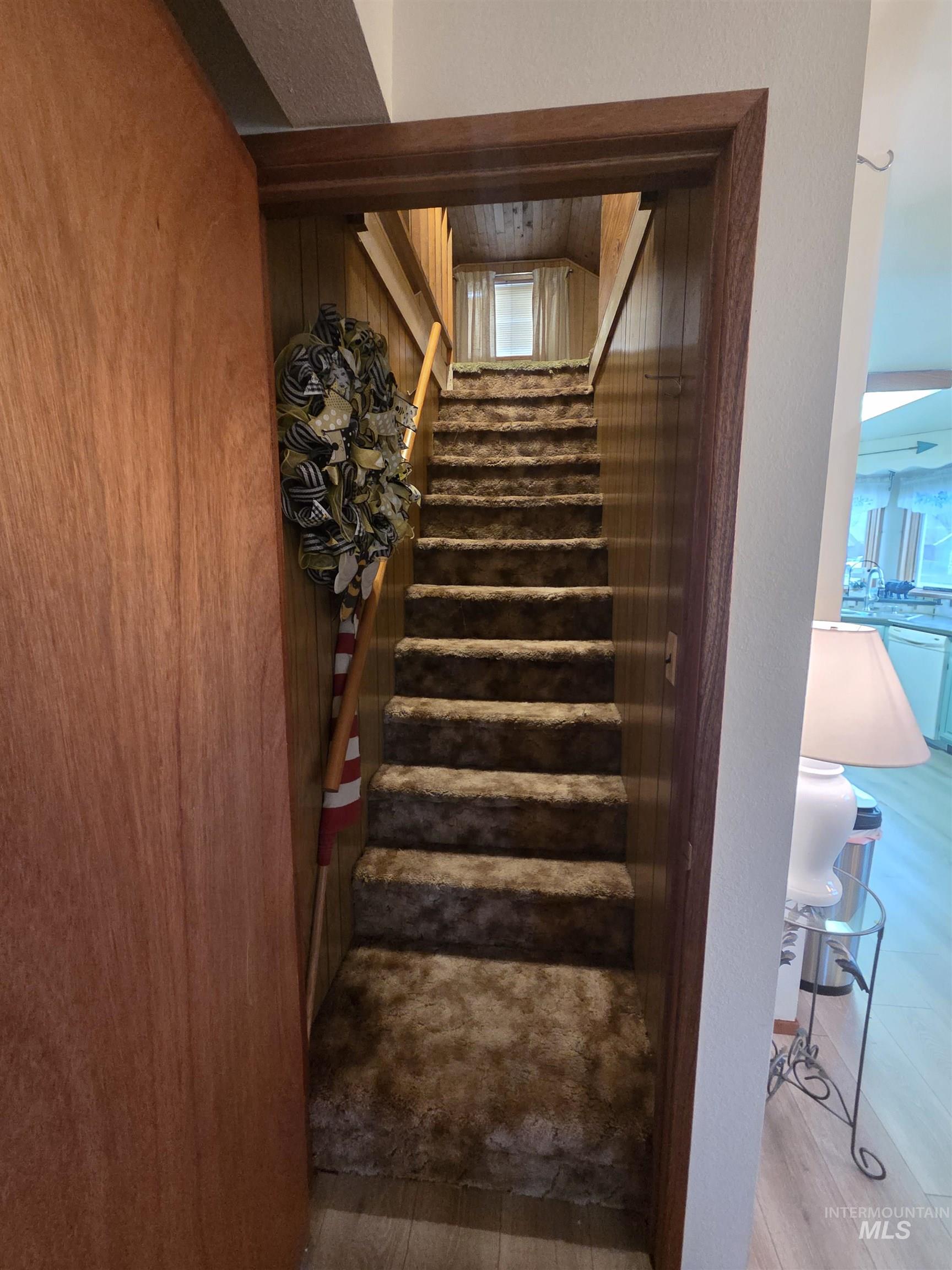 1607 Main Street, Pomeroy, Washington 99347, 5 Bedrooms, 2.5 Bathrooms, Residential For Sale, Price $299,000, 98978162