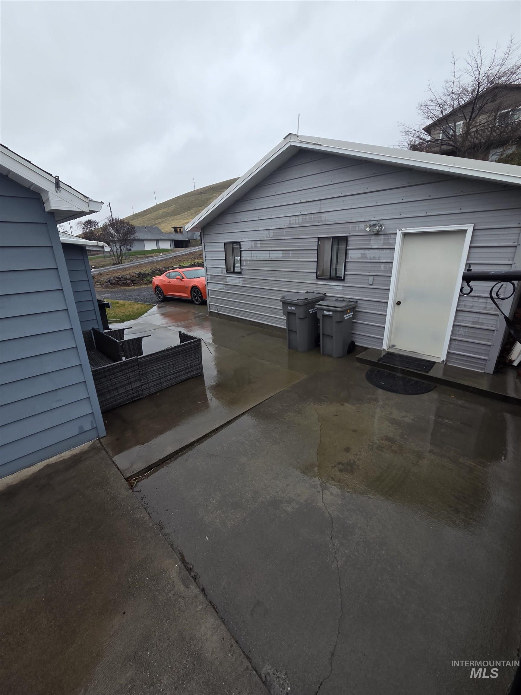 1607 Main Street, Pomeroy, Washington 99347, 5 Bedrooms, 2.5 Bathrooms, Residential For Sale, Price $299,000, 98978162