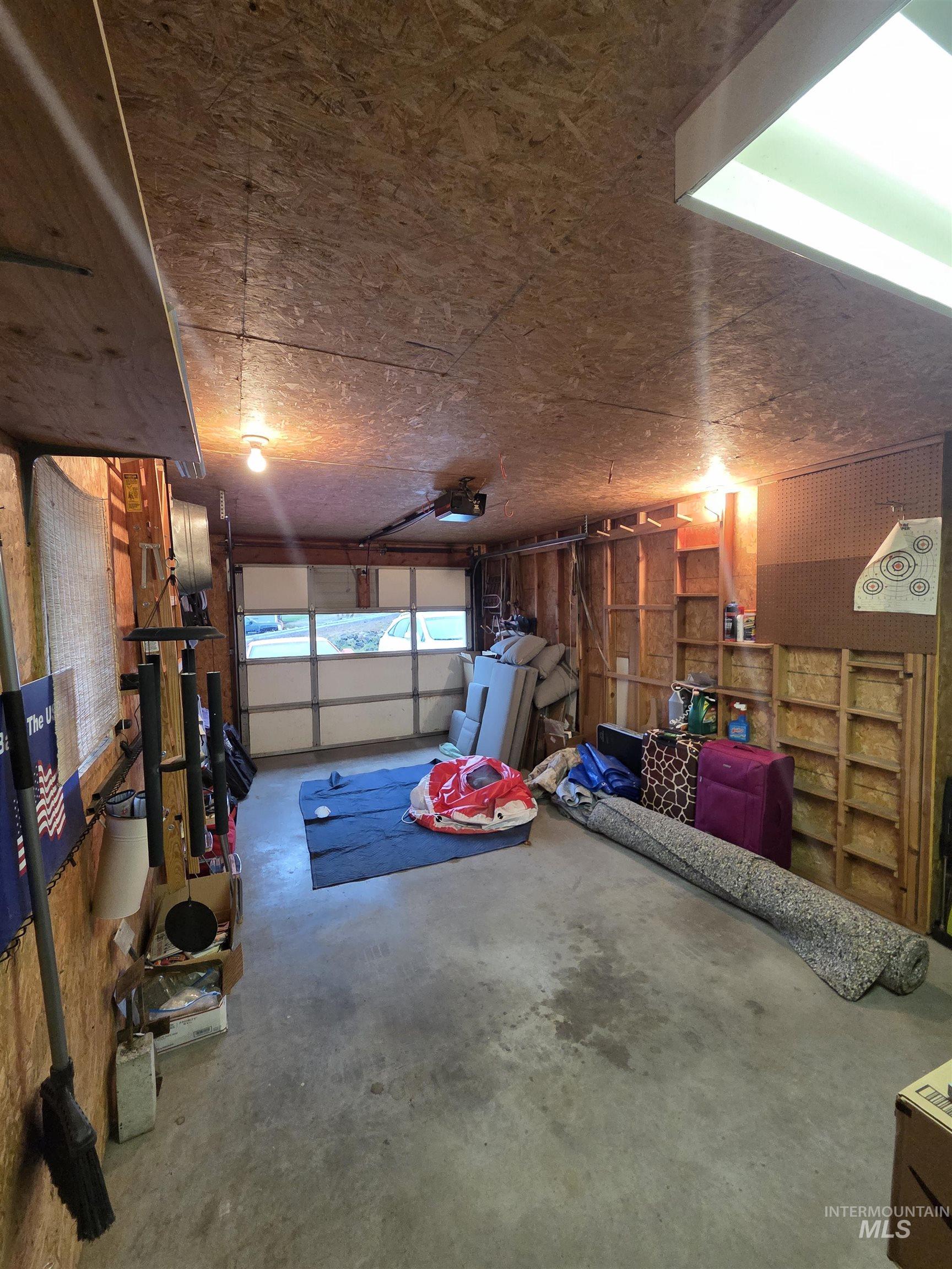 1607 Main Street, Pomeroy, Washington 99347, 5 Bedrooms, 2.5 Bathrooms, Residential For Sale, Price $299,000, 98978162