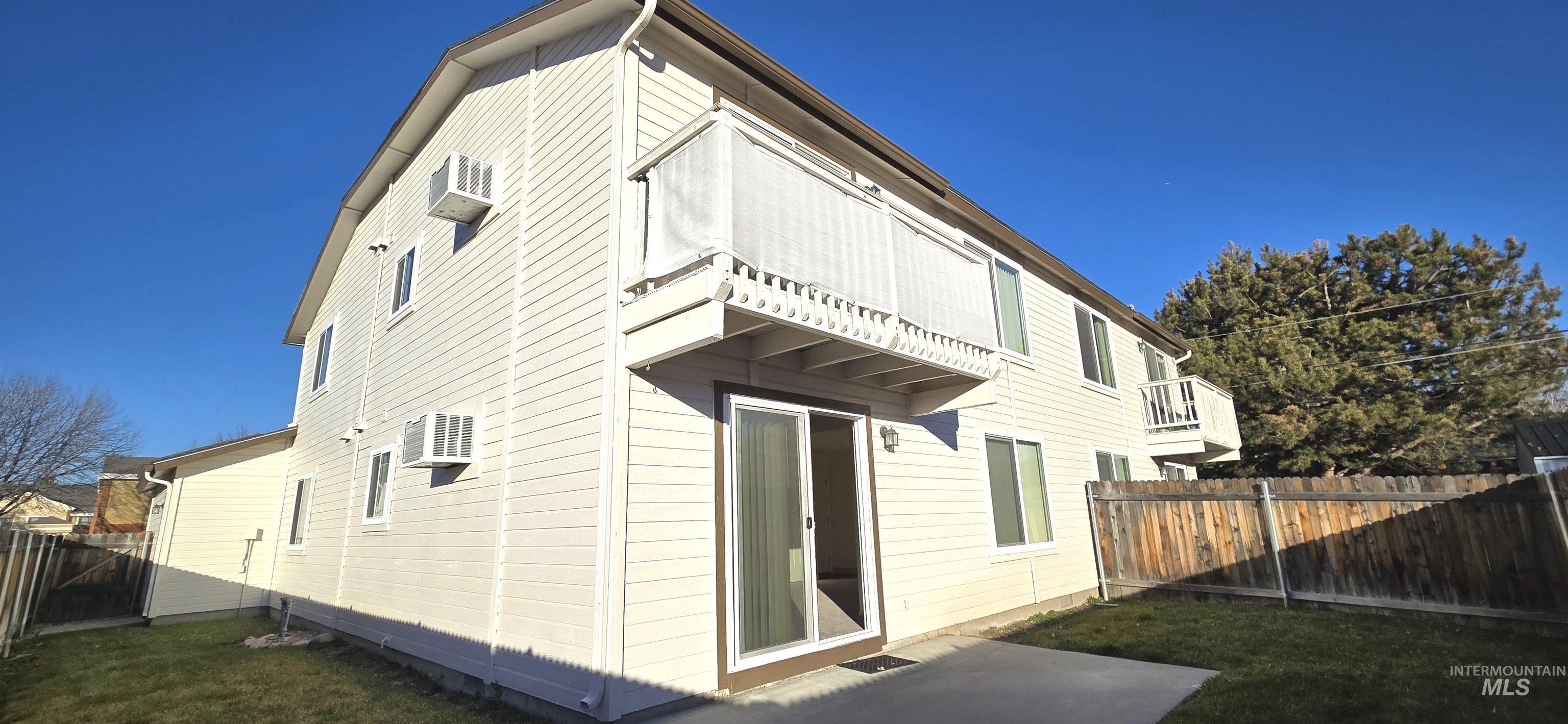 2541 W Malad St, Boise, Idaho 83705, 2 Bedrooms, 1 Bathroom, Residential Income For Sale, Price $970,000, 98978163