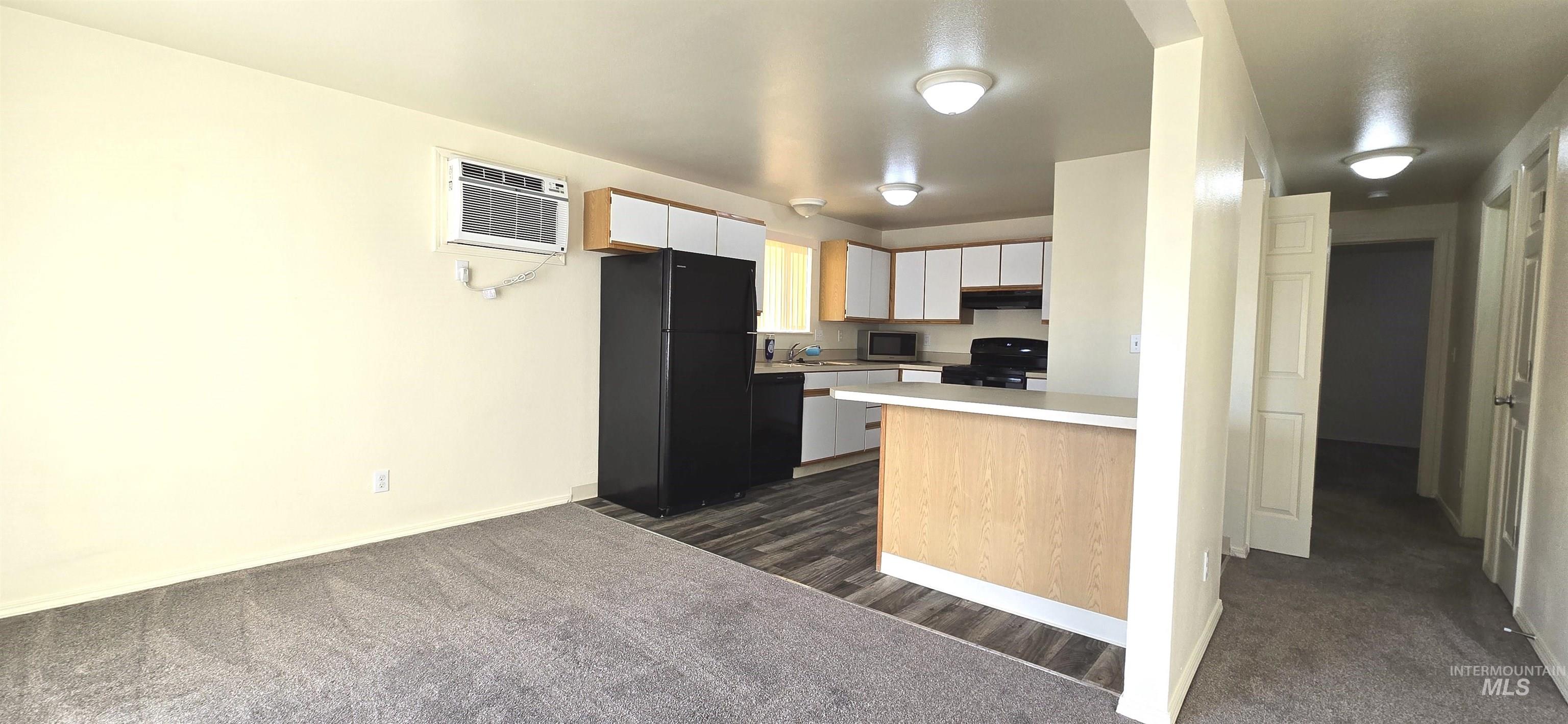 2541 W Malad St, Boise, Idaho 83705, 2 Bedrooms, 1 Bathroom, Residential Income For Sale, Price $970,000, 98978163