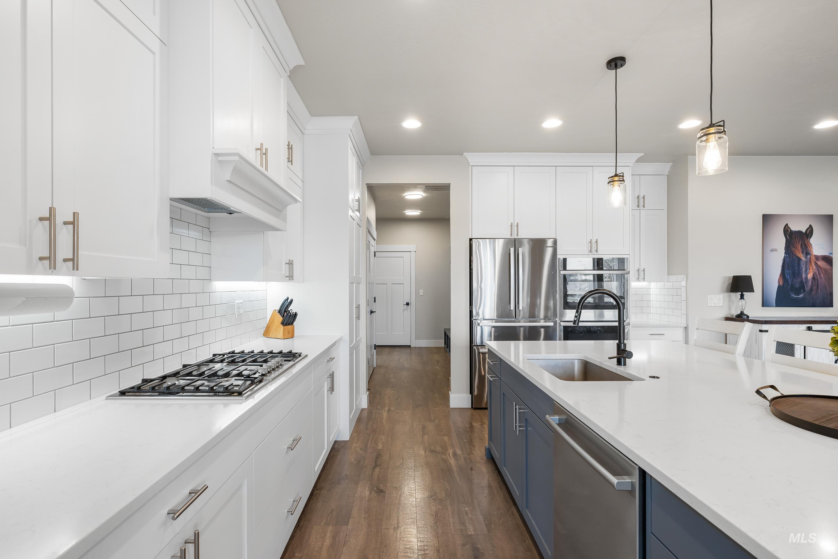 10031 Riverbend Place, Middleton, Idaho 83644, 5 Bedrooms, 3.5 Bathrooms, Residential For Sale, Price $995,000,MLS 98978164