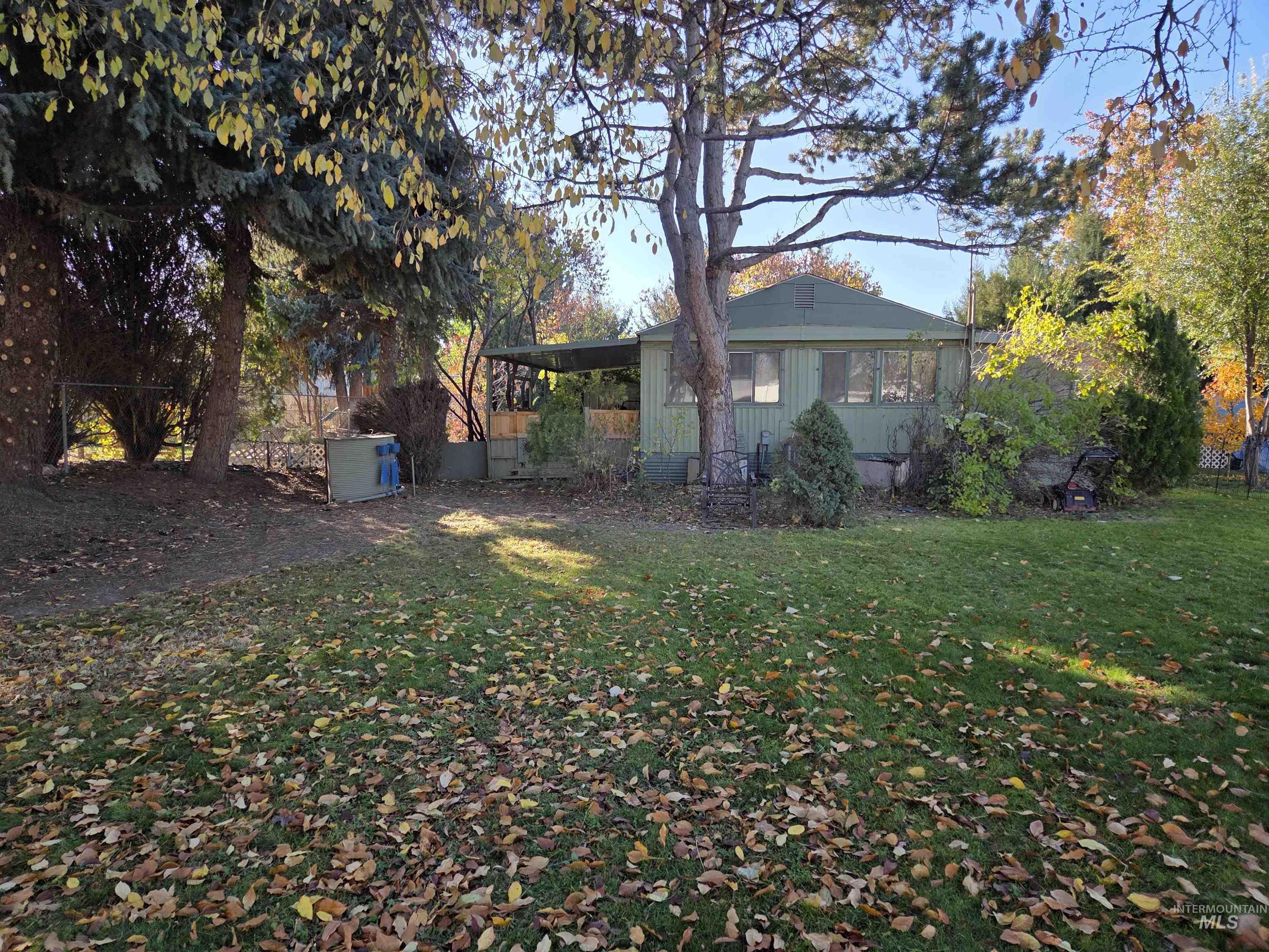 1715 W Flamingo Ave Trlr 3, Nampa, Idaho 83651-1666, 2 Bedrooms, 1 Bathroom, Residential For Sale, Price $49,900,MLS 98978167