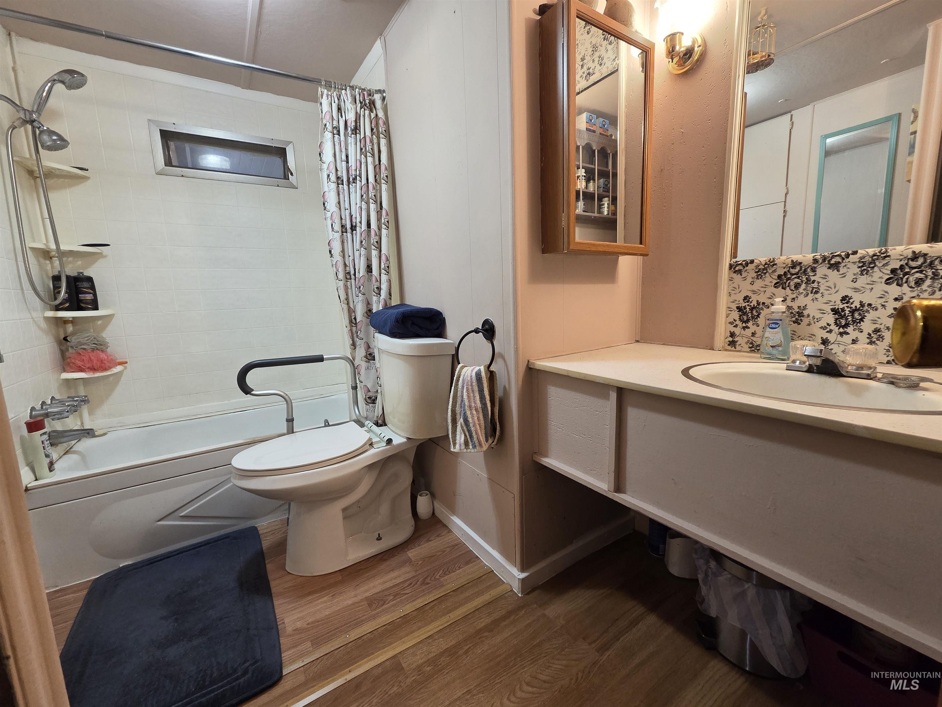 1715 W Flamingo Ave Trlr 3, Nampa, Idaho 83651-1666, 2 Bedrooms, 1 Bathroom, Residential For Sale, Price $57,900,MLS 98978167