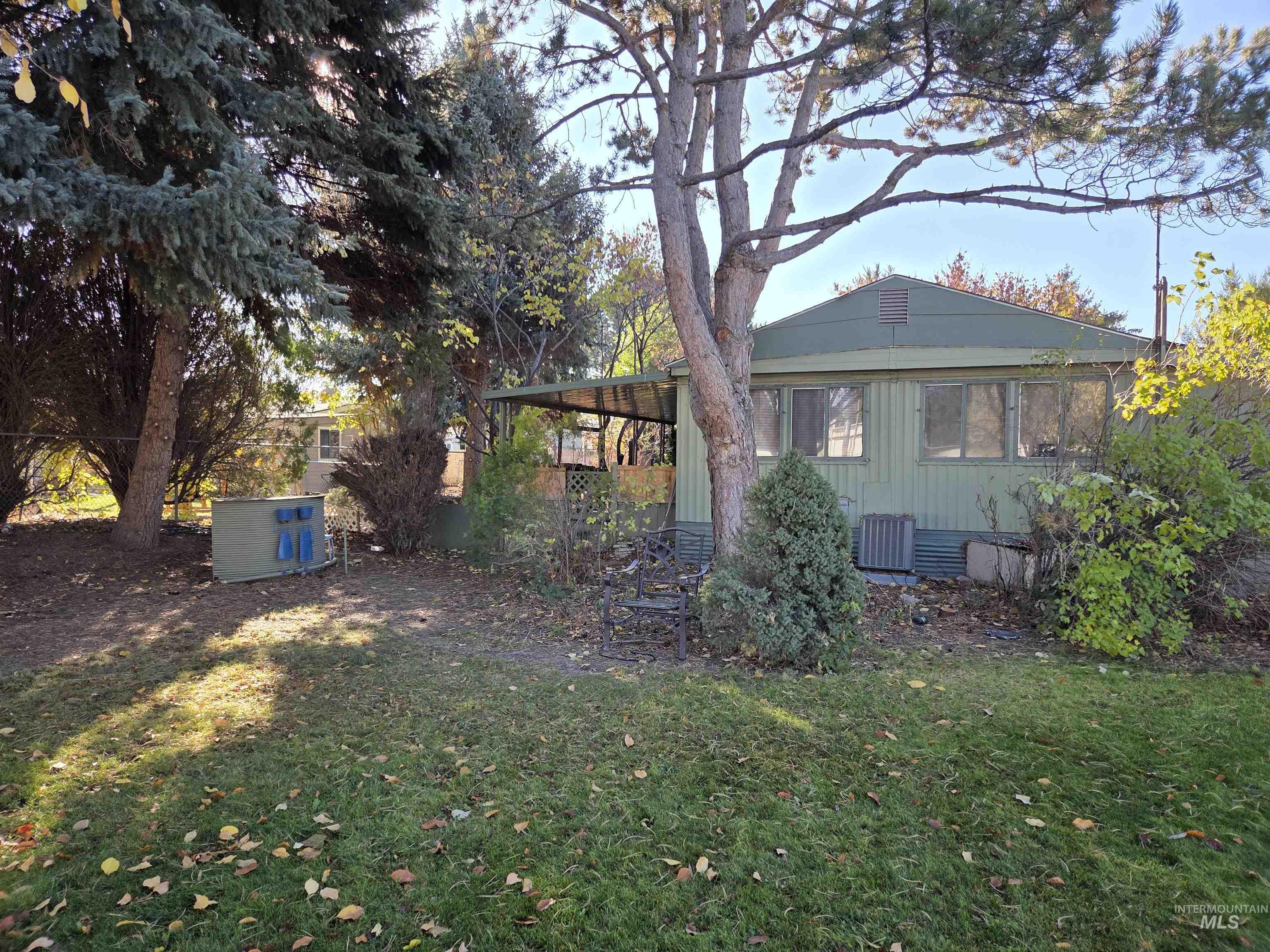 1715 W Flamingo Ave Trlr 3, Nampa, Idaho 83651-1666, 2 Bedrooms, 1 Bathroom, Residential For Sale, Price $57,900,MLS 98978167