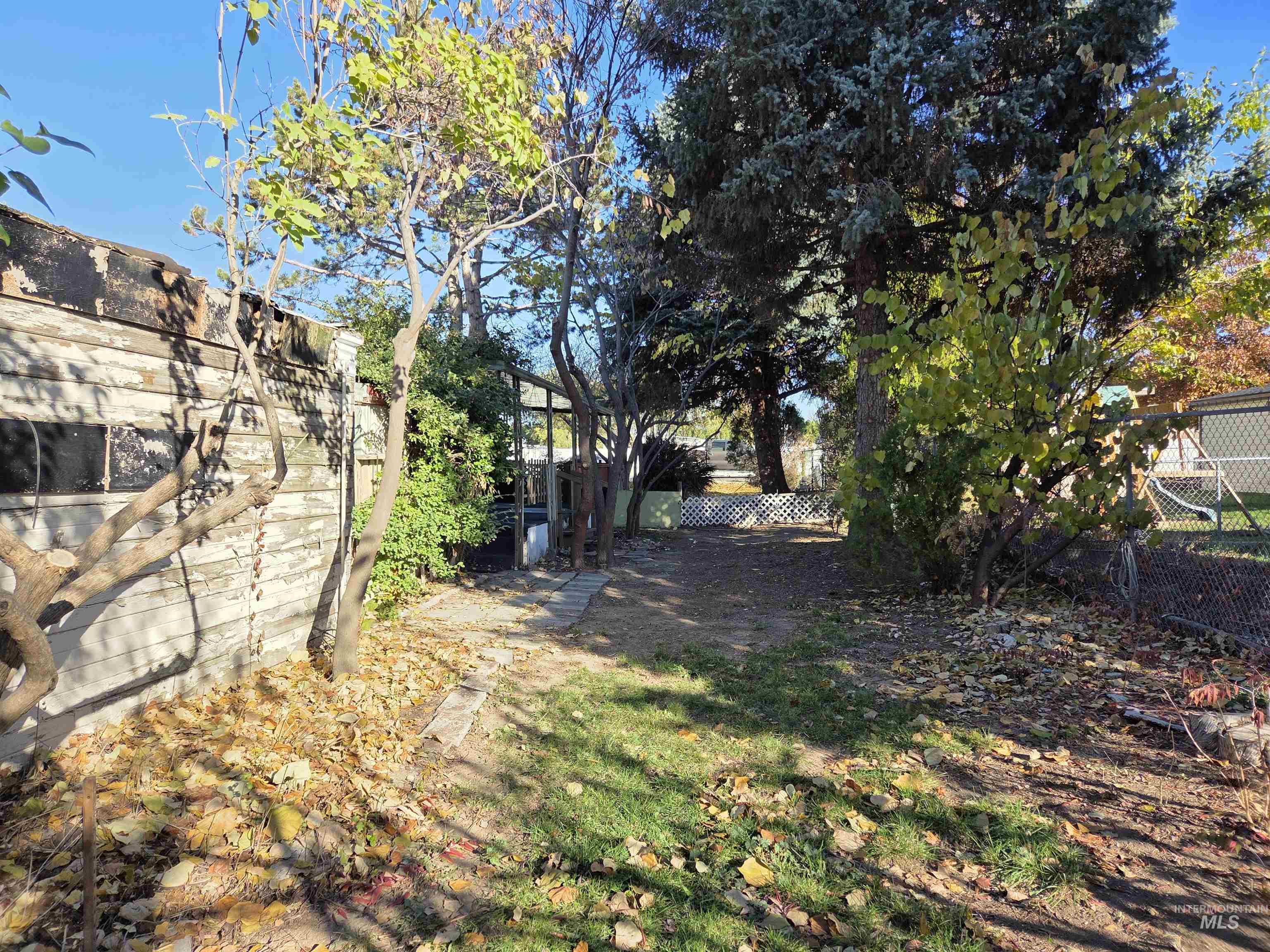 1715 W Flamingo Ave Trlr 3, Nampa, Idaho 83651-1666, 2 Bedrooms, 1 Bathroom, Residential For Sale, Price $57,900,MLS 98978167